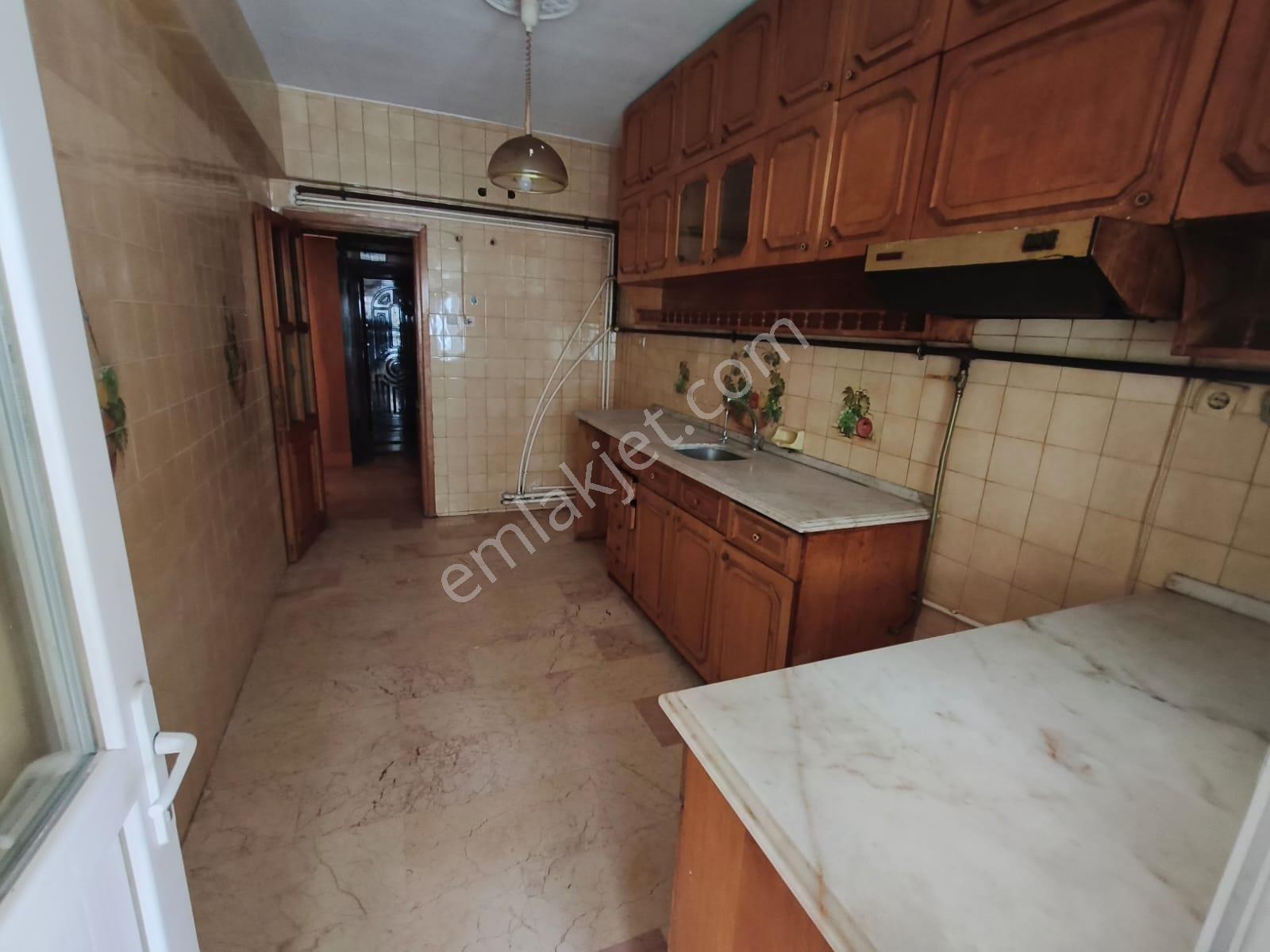 Sahibinden Avcılar Denizköşkler Mah. Kiralık 310m2 Dublex Daire - Görsel 28
