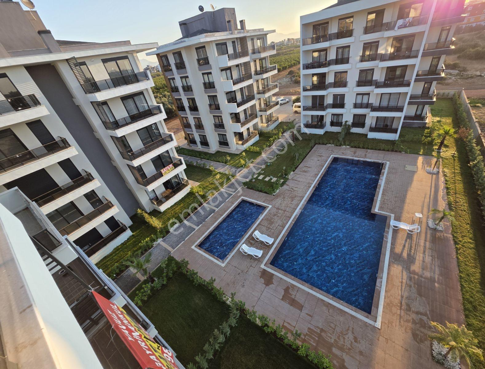 Bu Fiyata Yok / Ara Kat 1+1 / Havuzlu Sitede / Yeniköy Mahallesi - Görsel 6