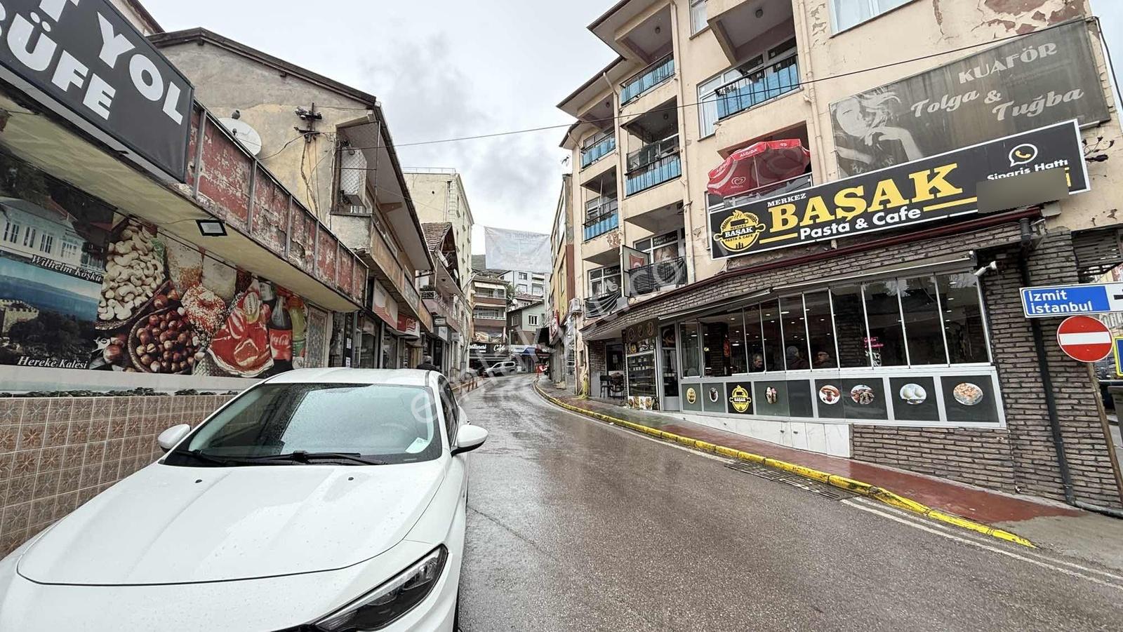Hereke De Satılık İşyeri Ofis 3 Dükkan Dan Oluşmakta - Görsel 14