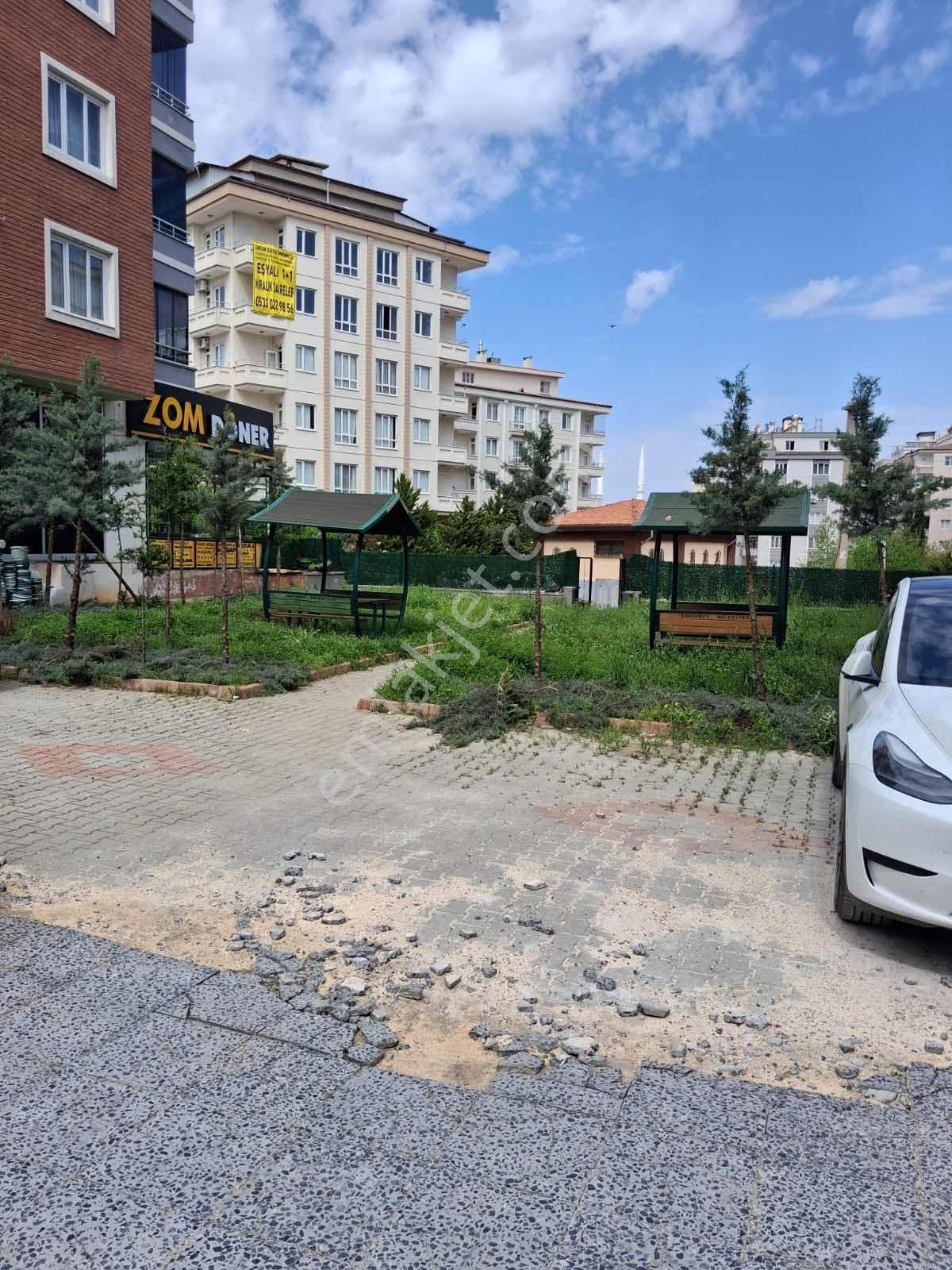 Yeditepe Mahallesi Satılık 2+1 Lüks 1. Kat 120 M2 Daire - Görsel 8