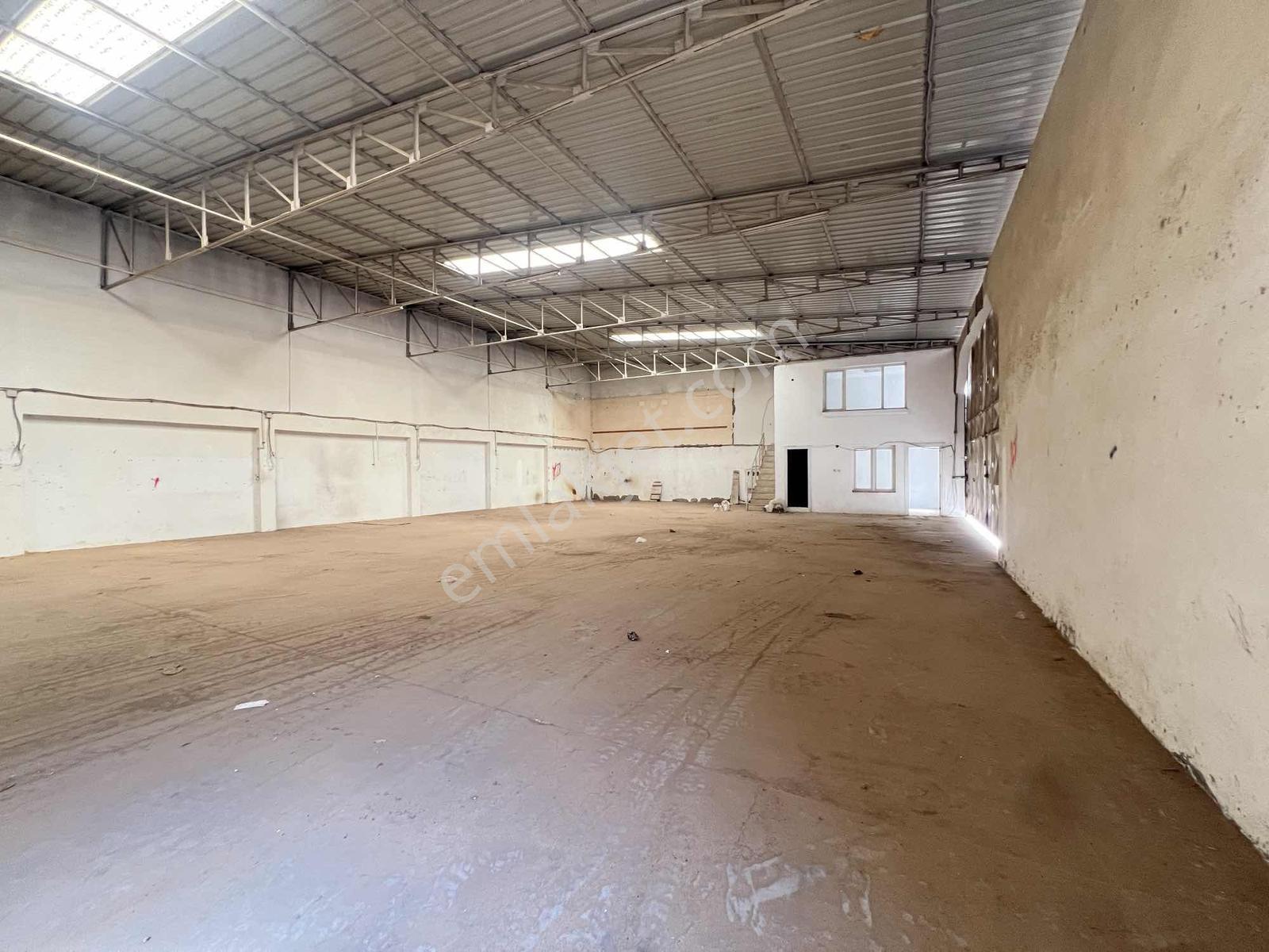 Zorlu'dan Polisokulu Karşısı E5'e Yakın 450m2 Depo İşyeri Atolye - Görsel 5