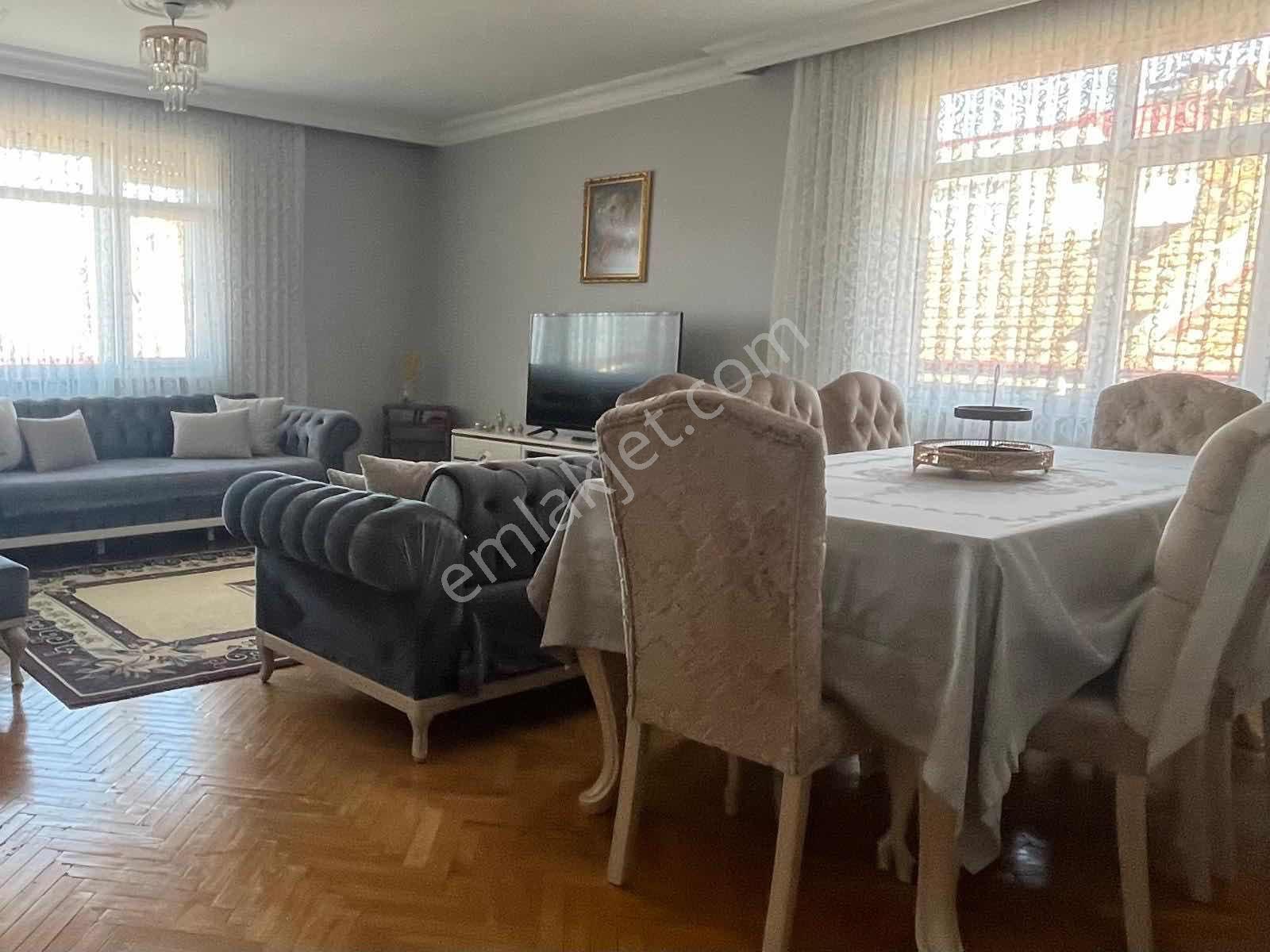 Gazipaşa Mahallesi'nde Satılık 7+2 Dubleks Daire - Görsel 20