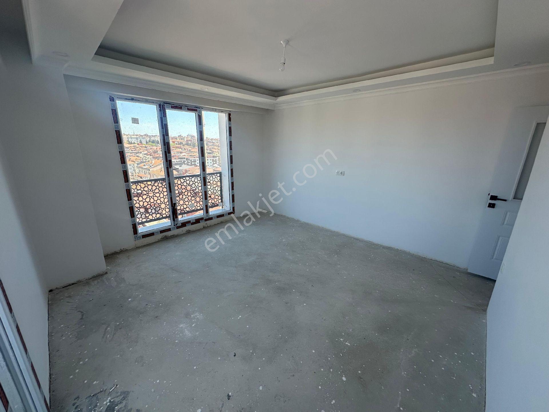 Family' Den Şirinevler Sitede Satılık 2+1 91 M² Sıfır Lüx Daire - Görsel 3