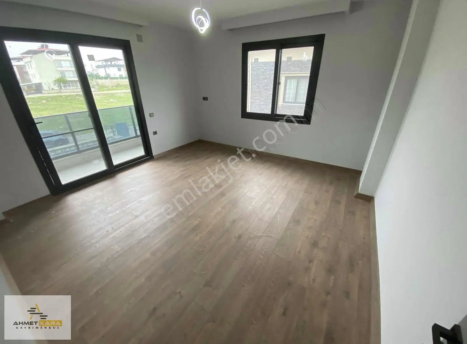 Ahmet Kara'dan Soğucak'ta Satılık Ultra Lüks Villa - Görsel 3