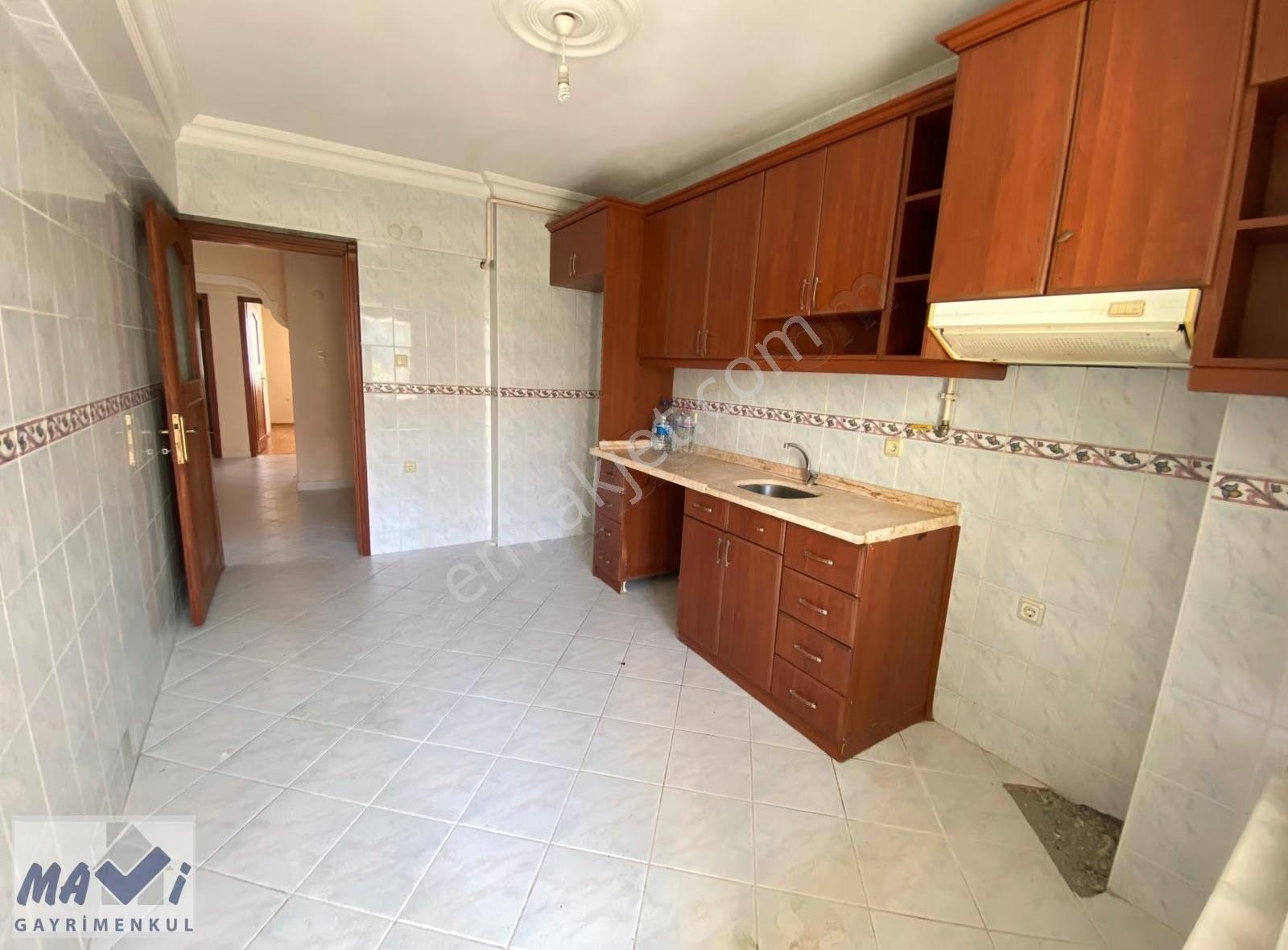 Mavi'den A.akkoç İlkokulu Yakını Otoparklı 3+1 Kiralık Daire - Görsel 7