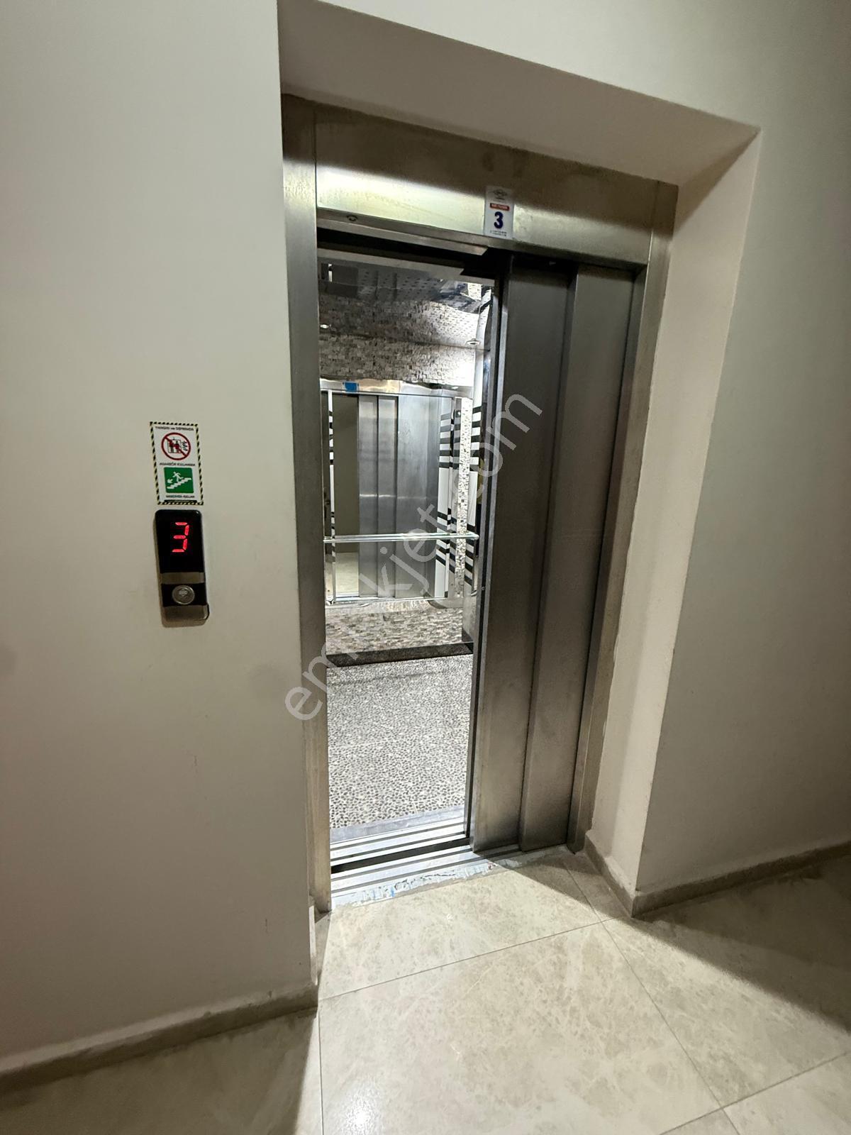 Havuzlu Site İçinde, Full Deniz Manzaralı, Ferah 3+1 Köşe Daire - Görsel 21