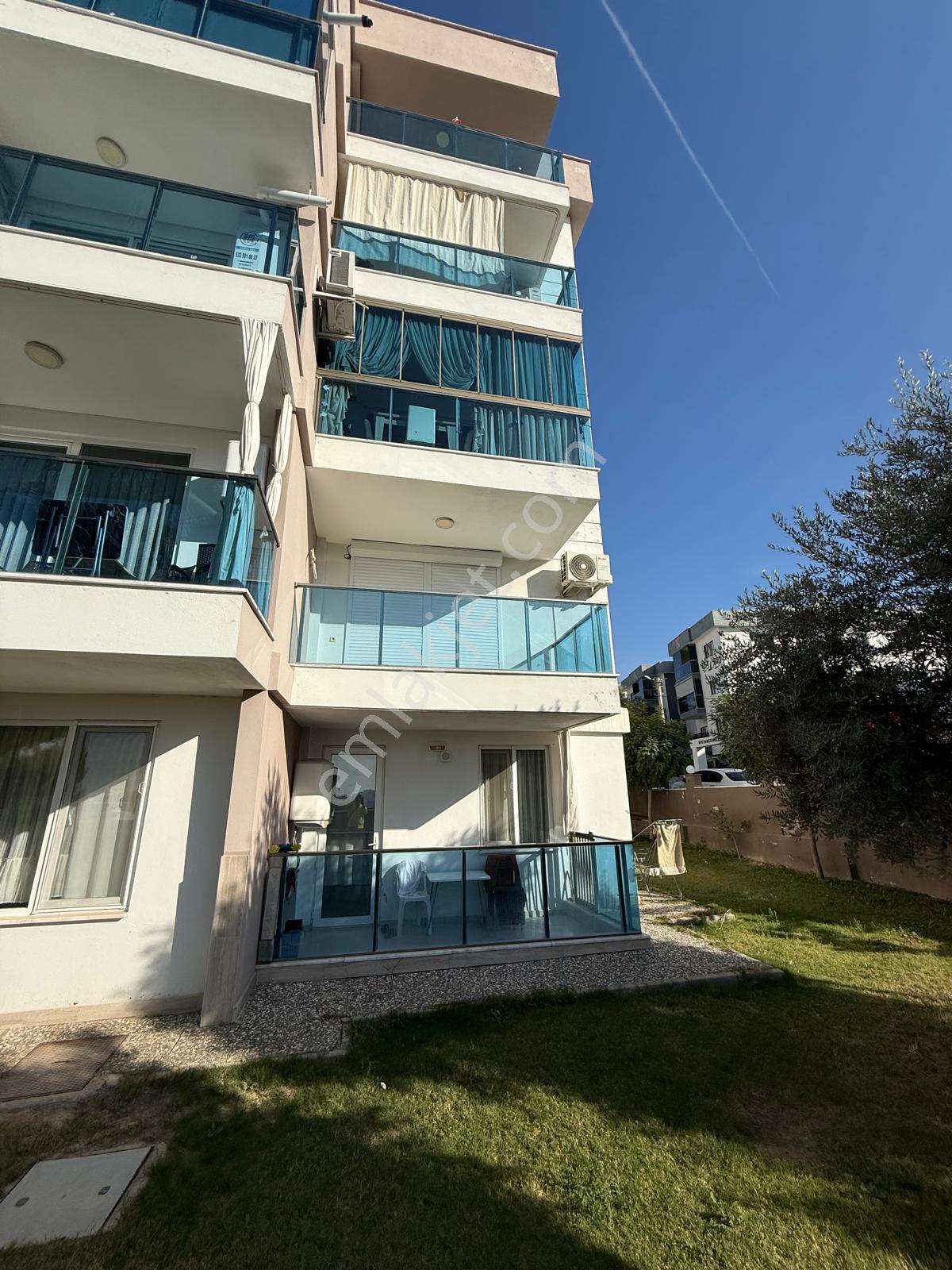 Havuzlu Site İçinde, Full Deniz Manzaralı, Ferah 3+1 Köşe Daire - Görsel 28