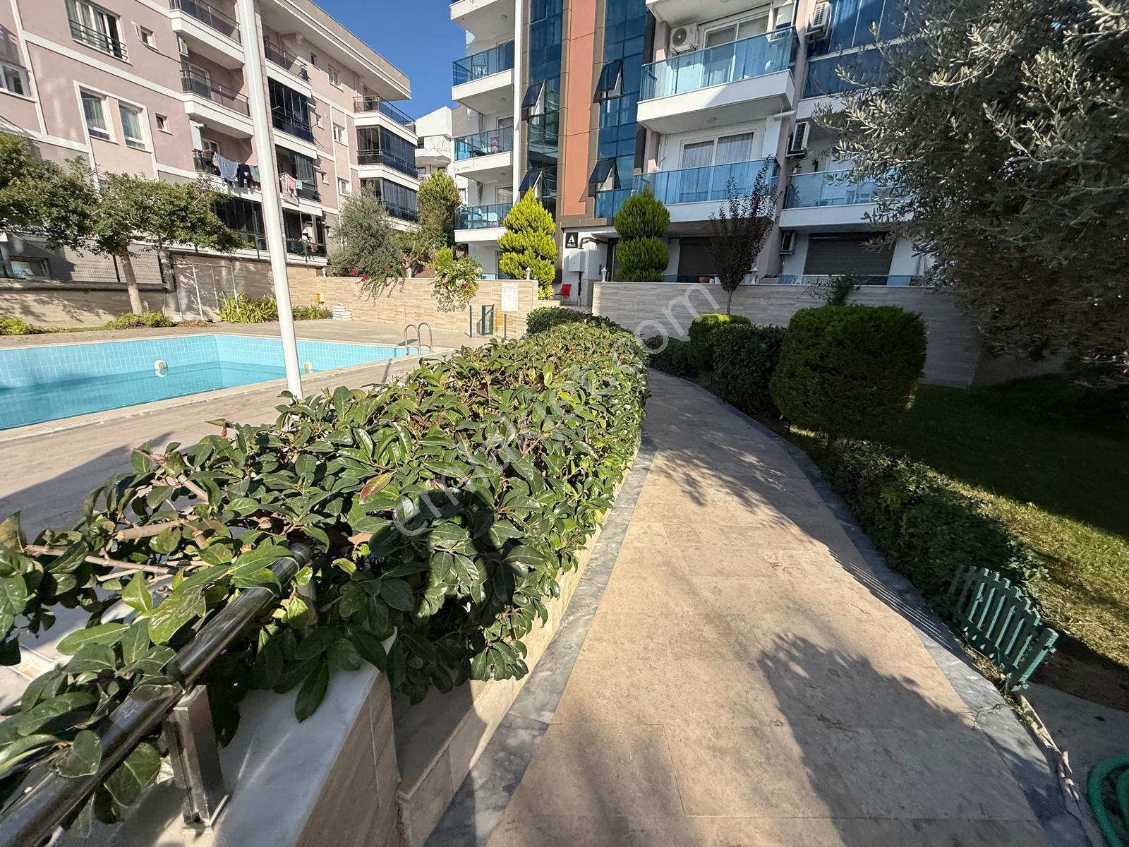 Havuzlu Site İçinde, Full Deniz Manzaralı, Ferah 3+1 Köşe Daire - Görsel 26