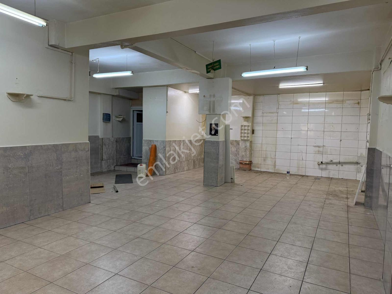 Sultanmurat Mahallesi'nde Kiralık Dükkan - Görsel 15