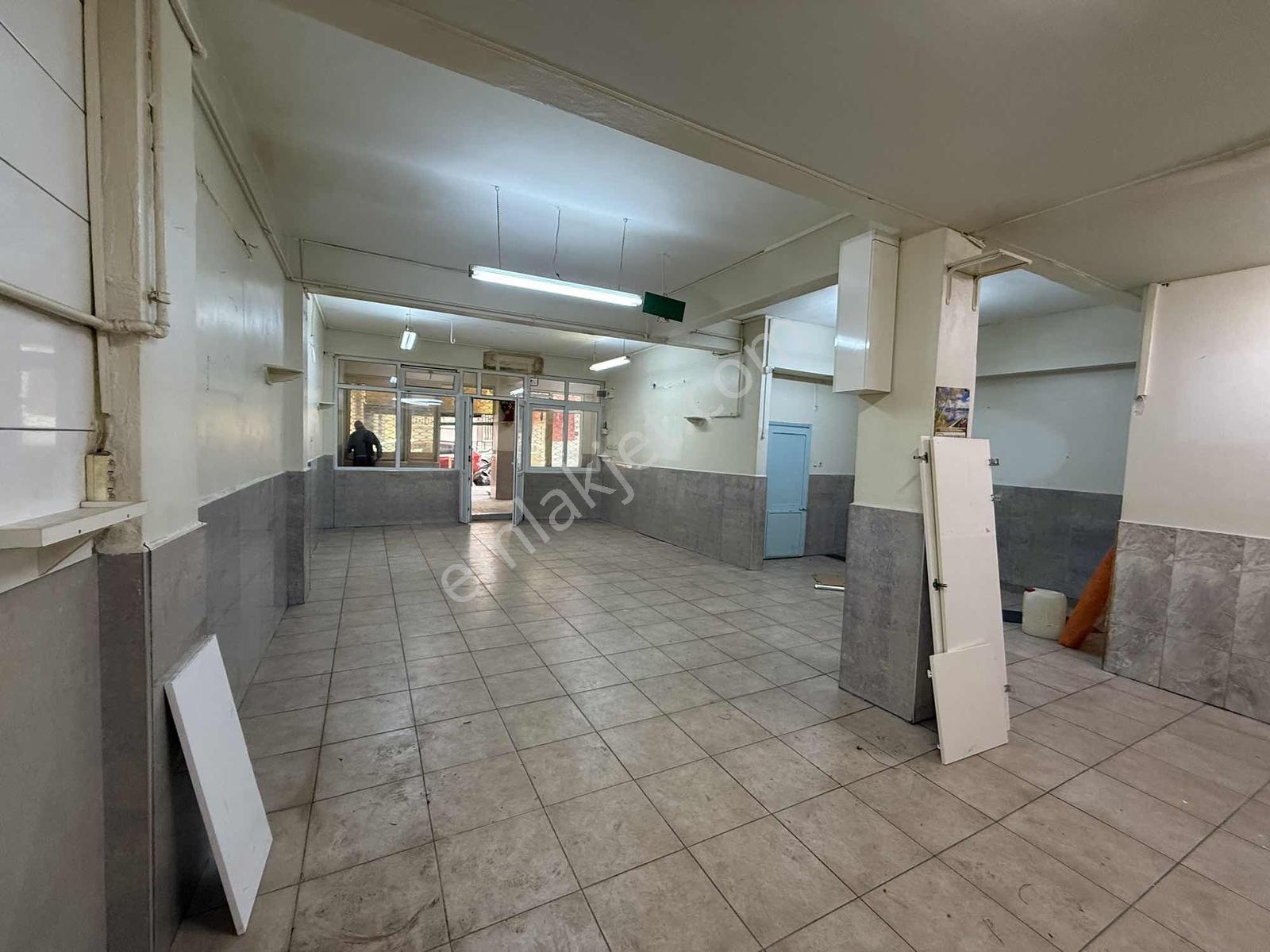 Sultanmurat Mahallesi'nde Kiralık Dükkan - Görsel 12