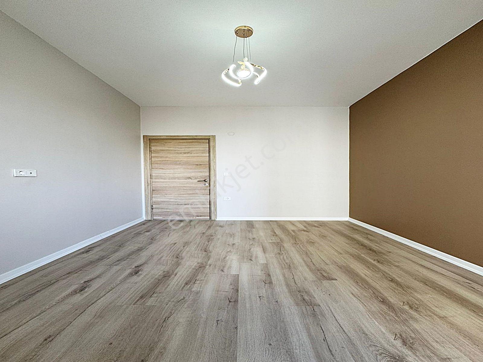 Cadde34 Yapı'dan Oturum Ve Yatırıma Uygun Dekorlu Site İçi 1+1 Satılık Daire !!! - Görsel 12