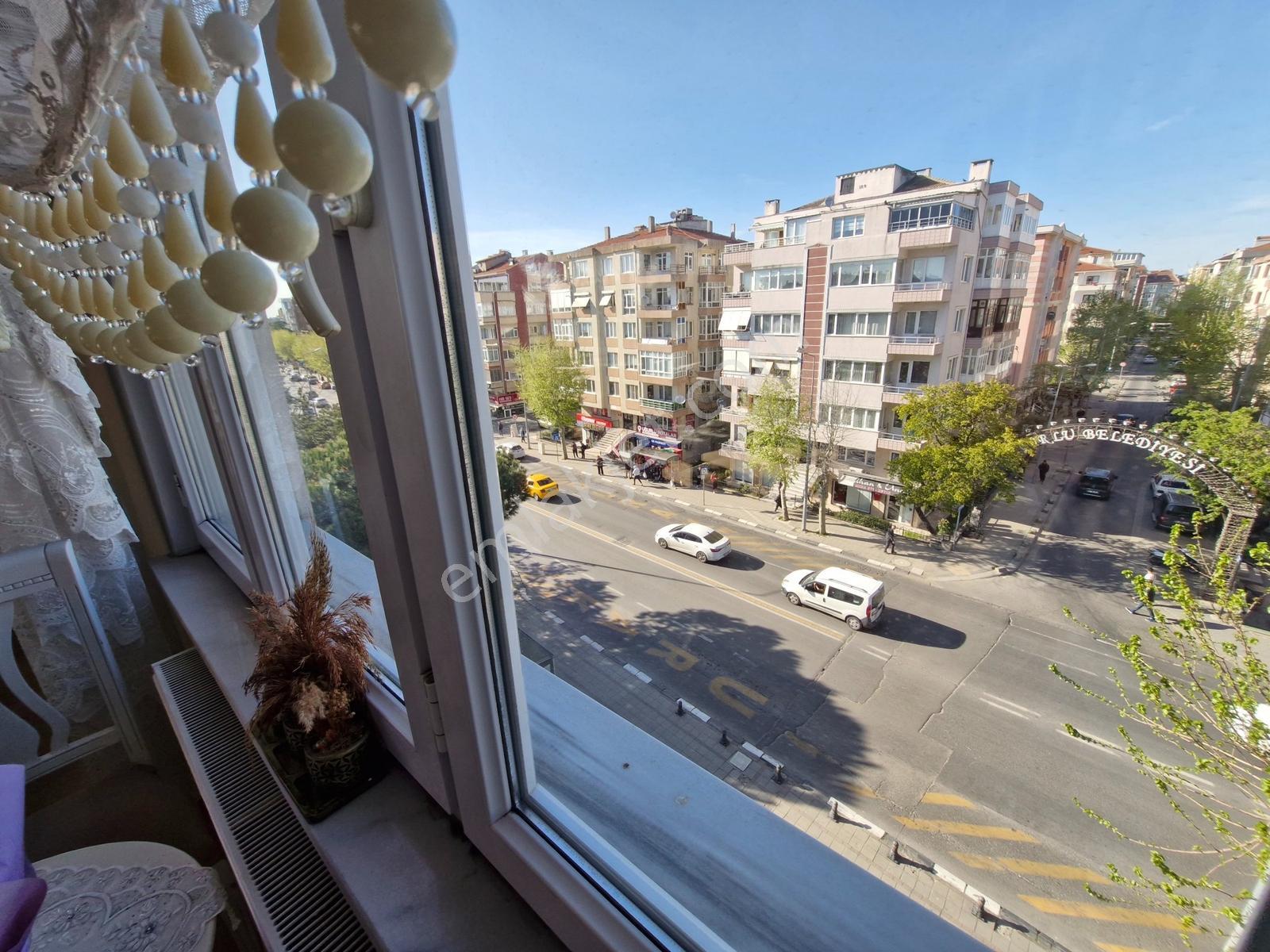 Muhittin Mah.millet Bahçesi Manzaralı, 150m² Satılık 3+1 Daire - Görsel 6