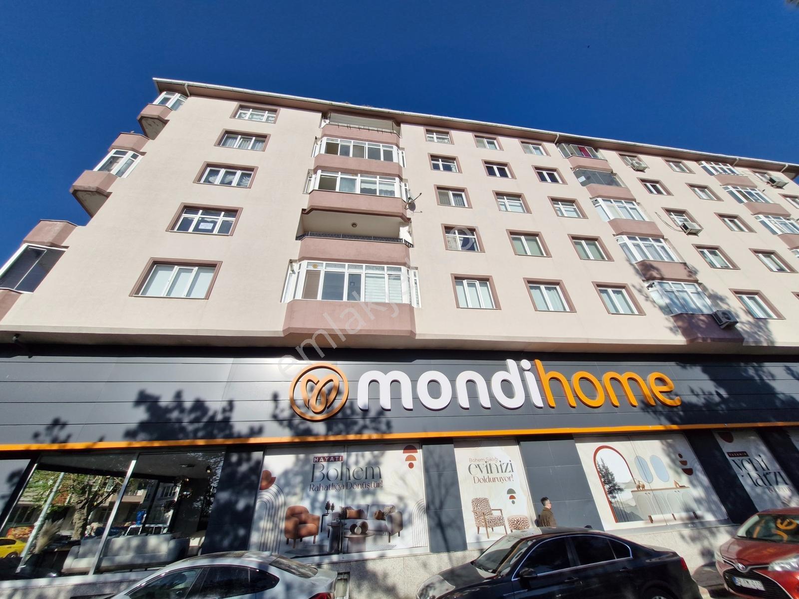 Muhittin Mah.millet Bahçesi Manzaralı, 150m² Satılık 3+1 Daire - Görsel 18