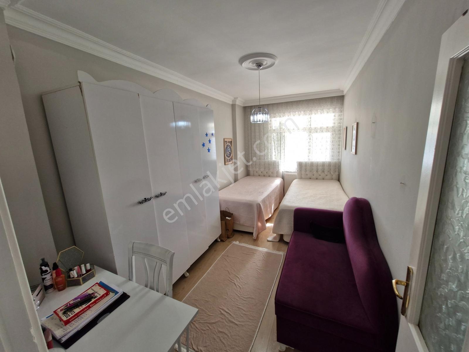 Muhittin Mah.millet Bahçesi Manzaralı, 150m² Satılık 3+1 Daire - Görsel 3