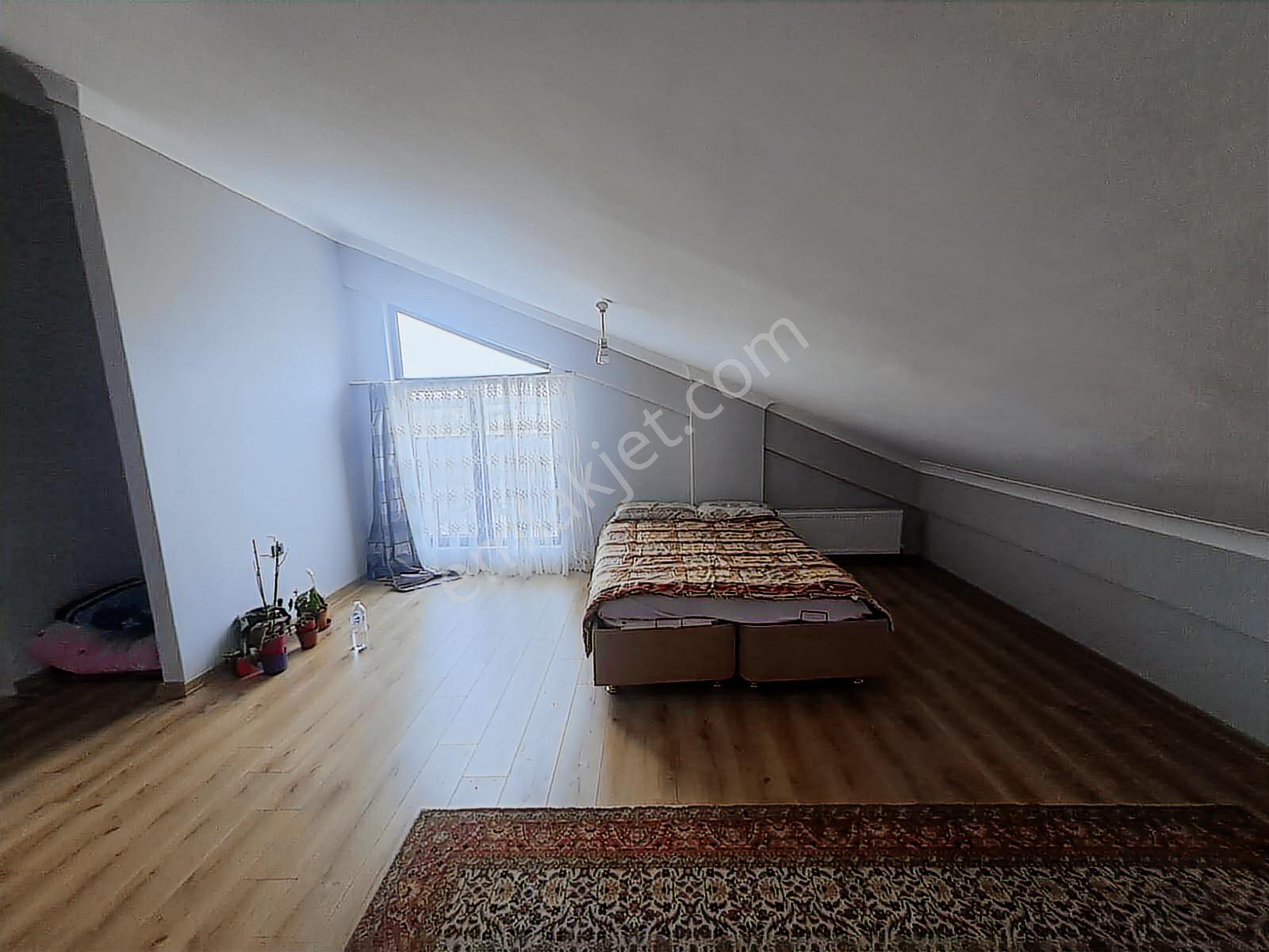 İncek'te Full Eşyalı Güneydoğu Cephe 2+1 Dubleks Kiralık - Görsel 25