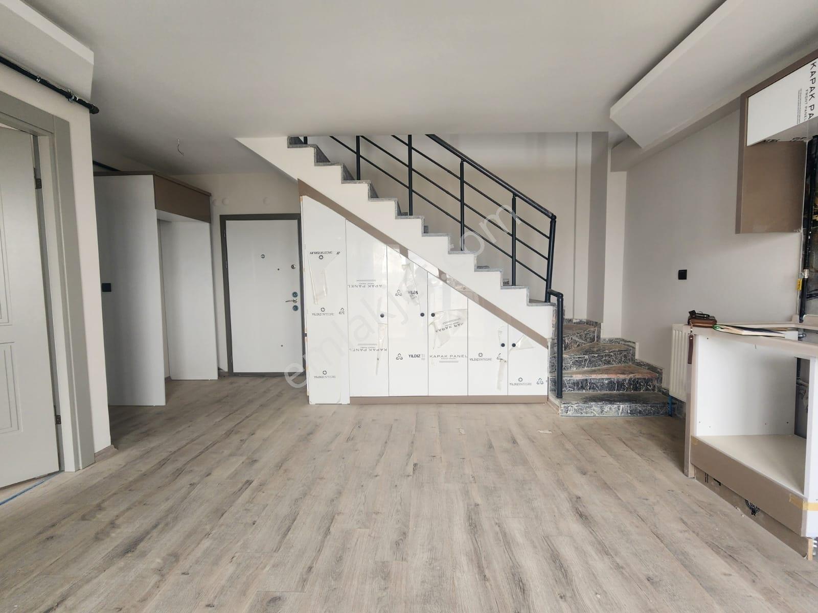 Alaçatı Dan 3+1 Satılık Lüx Daire - Görsel 12