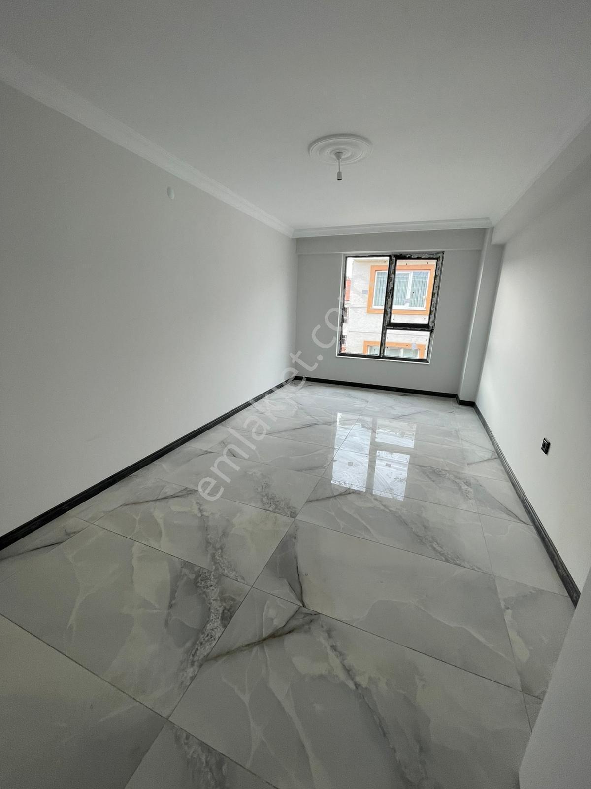 3+1-128 M2-asansörlü-lüks Daire-araç Takasına Uygun - Görsel 11