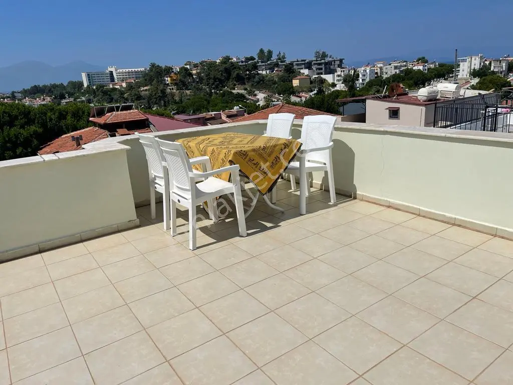 Kadınlar Denizi'nde Havuzlu Sitede Geniş 4+1 Villa - Görsel 21