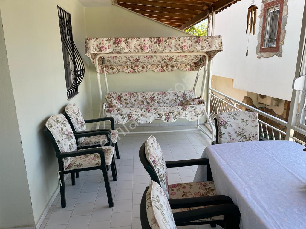 Kadınlar Denizi'nde Havuzlu Sitede Geniş 4+1 Villa - Görsel 8