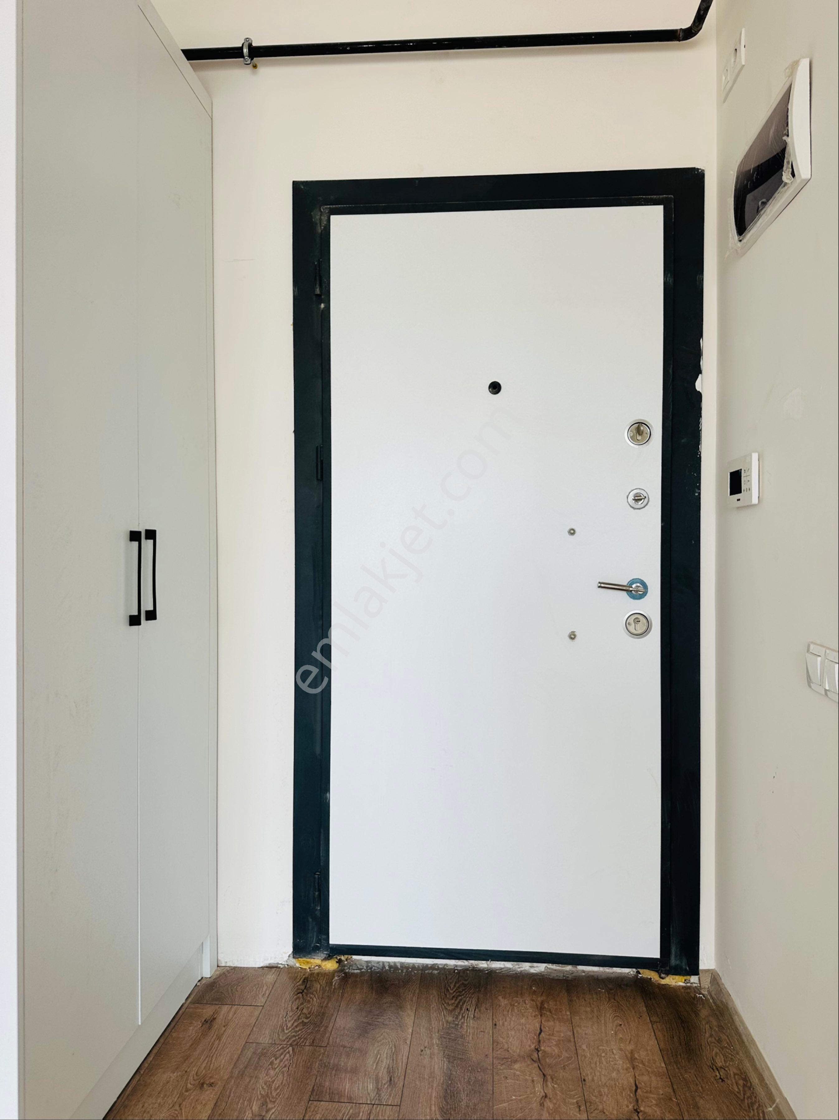 Tece Seymenli’de Deniz Manzaralı 1+1 Geniş Kiralık Daire - Görsel 13