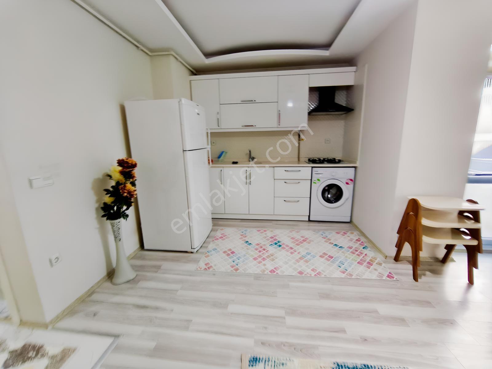 Truva/nazım'dan Tramvay Durağında Eşyalı Kiracılı Satılık 1+1 D. - Görsel 3