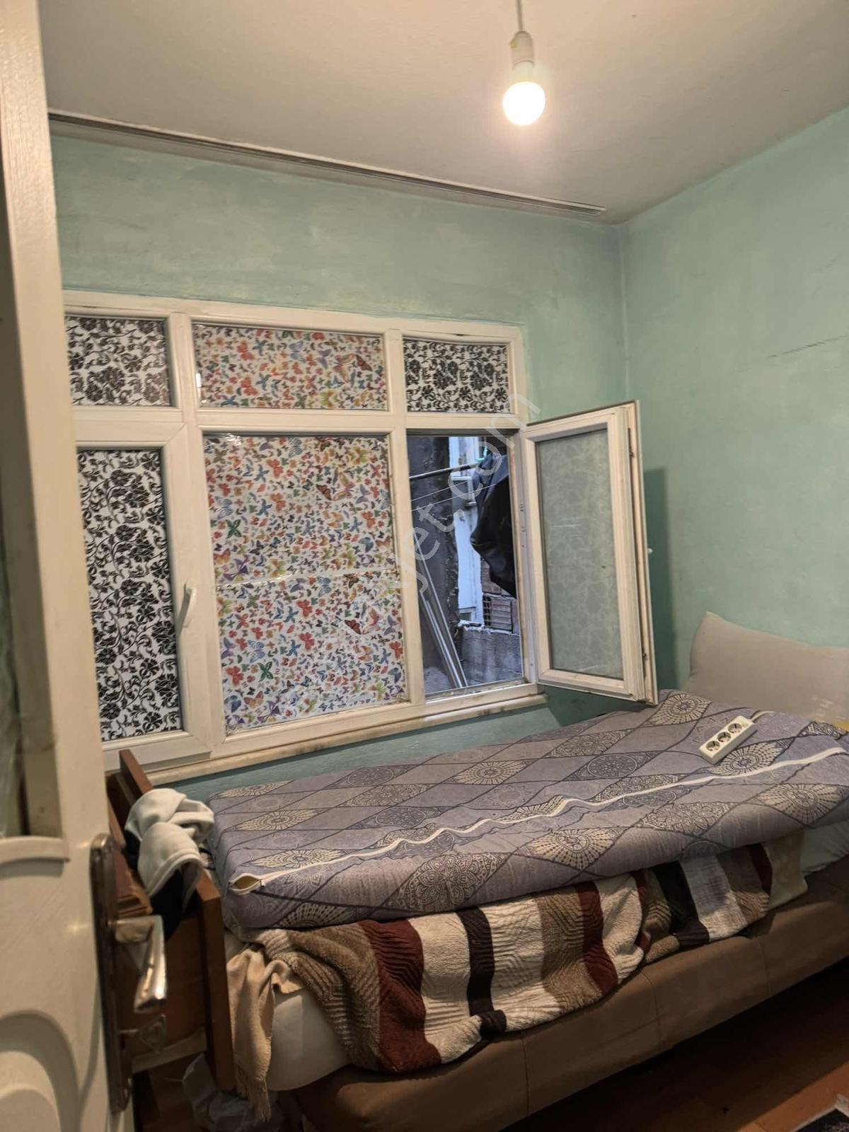 Merkezi Konumda Kiralık Giriş Katı 1 + 1 Daire - Görsel 4