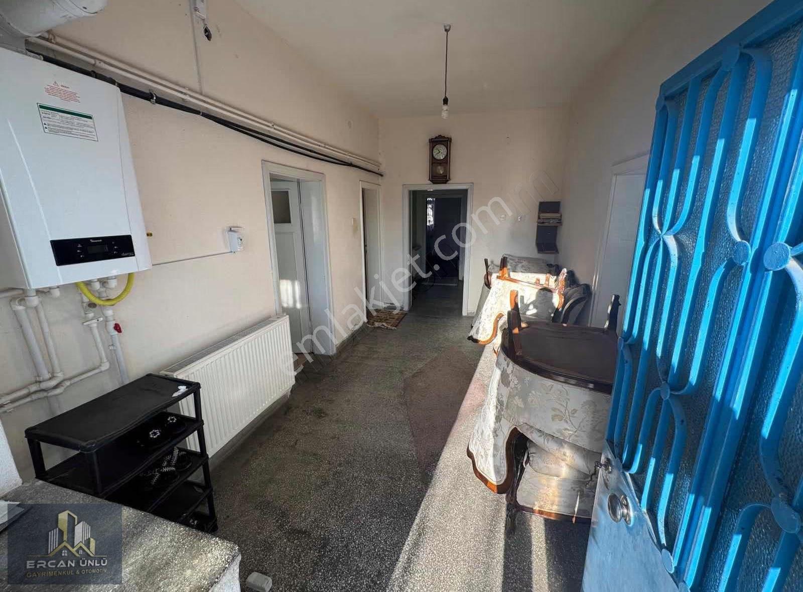 Kocasinan Gömeç'de Köy İçinde 900m² Arsa İçinde 4+1 Müstakil Ev - Görsel 8