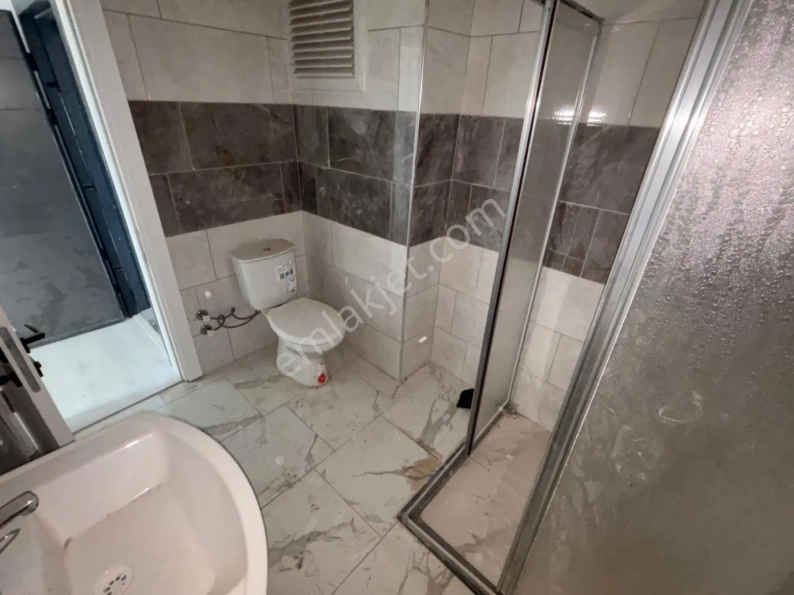 İslamsaray Mh. Ana Cadde Üzeri Sıfır Doğalgazlı 2+1 Daire - Görsel 21