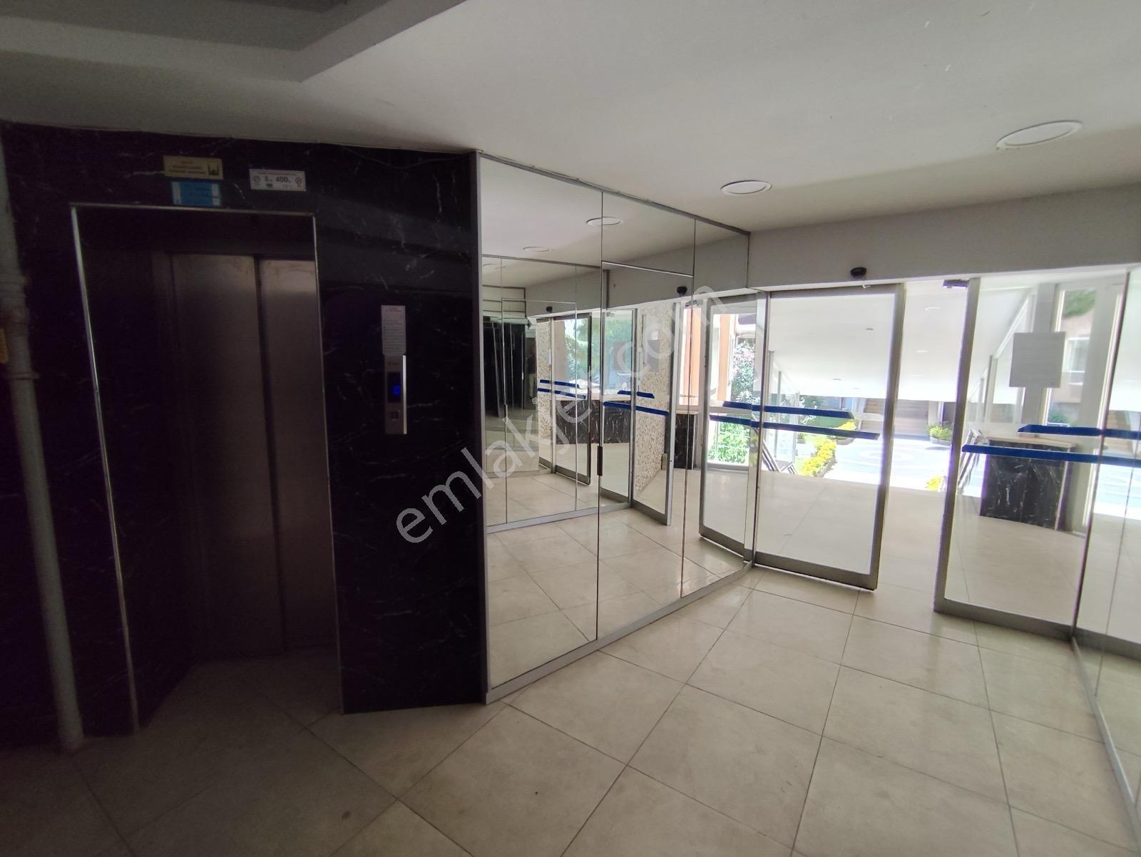 B.düzü, Adnan Kahveci, Emincan Kent Sitesinde 3+1 Satılık Daire - Görsel 14