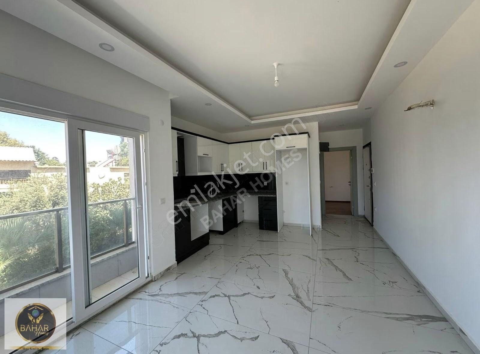 Denize 1200 Metre Lüks Site İçi - Görsel 7