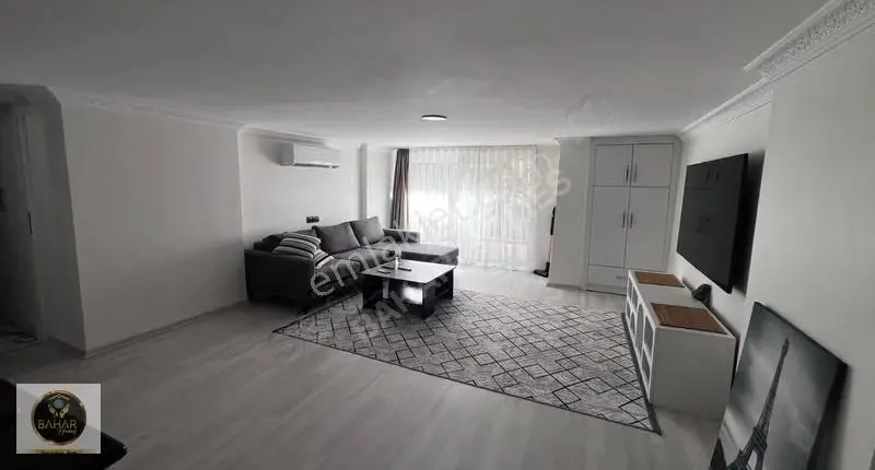Denize 800 Metre Not; Depo Tapulu Bodrum Kat Acil Satilik Daire
