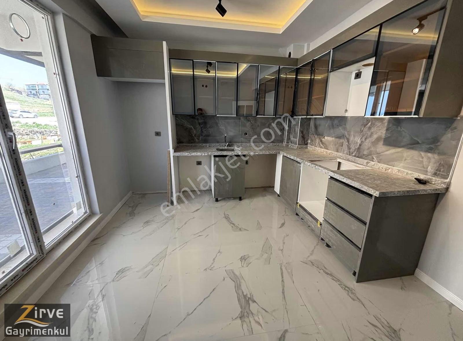 Zirveden Yıldırımda Süper Lüx Site Tadında Daire - Görsel 16