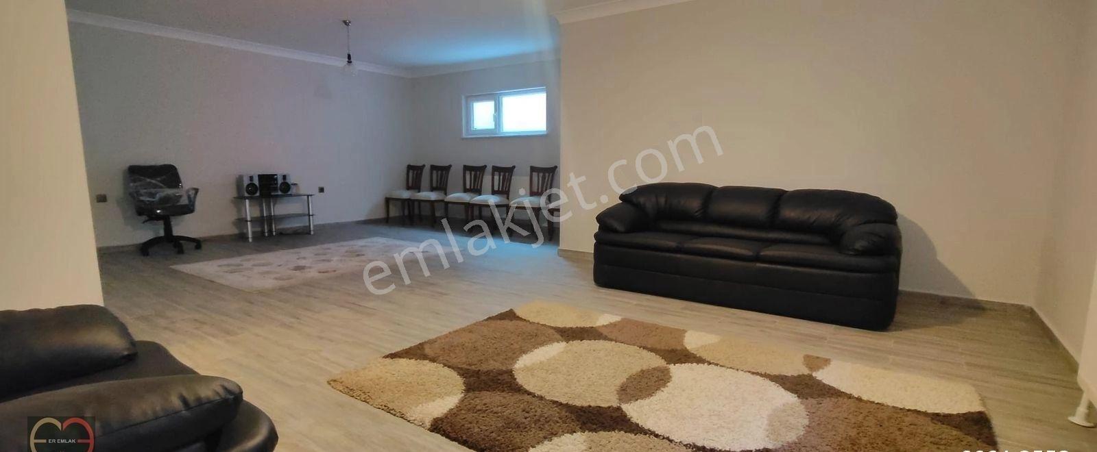 Bağlıca Merkezde Eşyalı 6+1 270 M2 Büyük Bahçeli Lüks Villa - Görsel 20