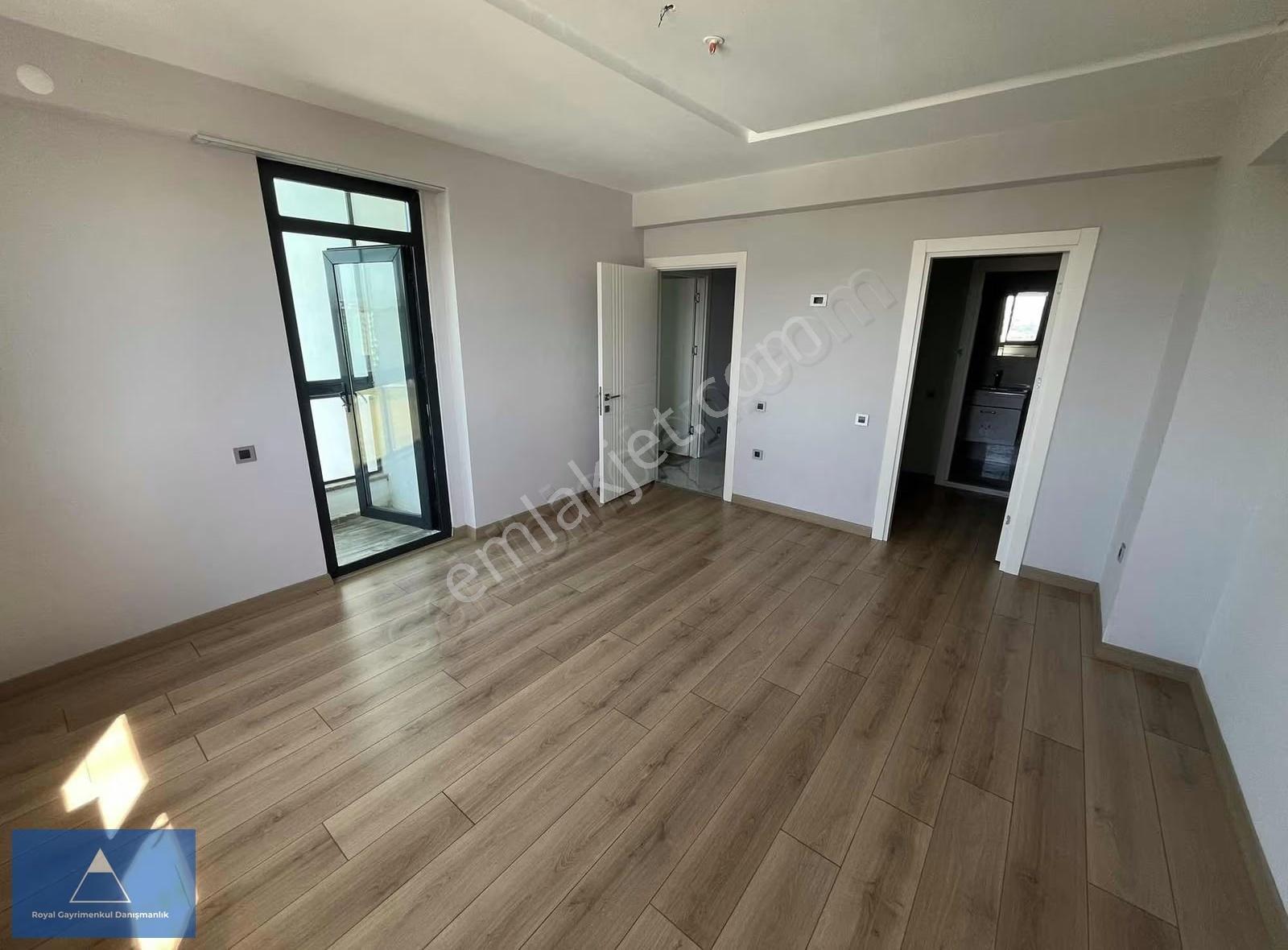 Bedrettin Delen Den ; Moon Tower Da Muhteşem Bir Daire - Görsel 26