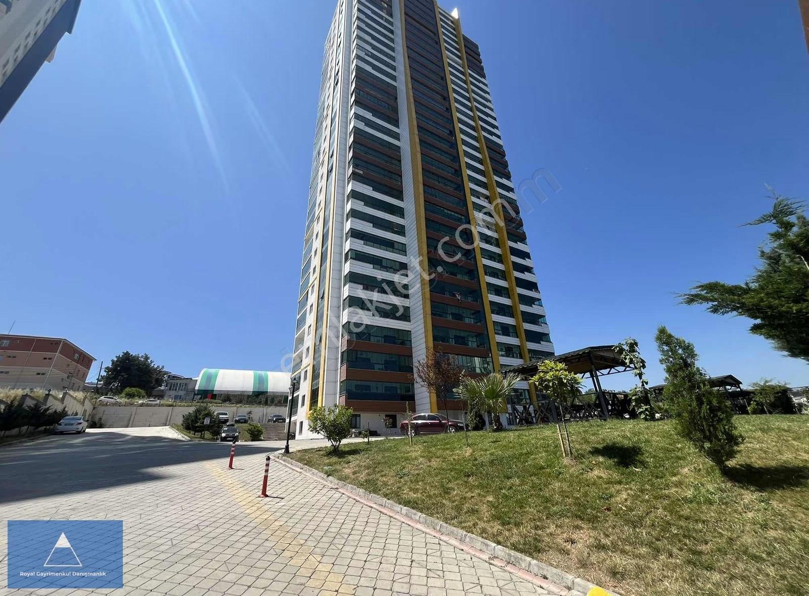 Bedrettin Delen Den ; Moon Tower Da Muhteşem Bir Daire