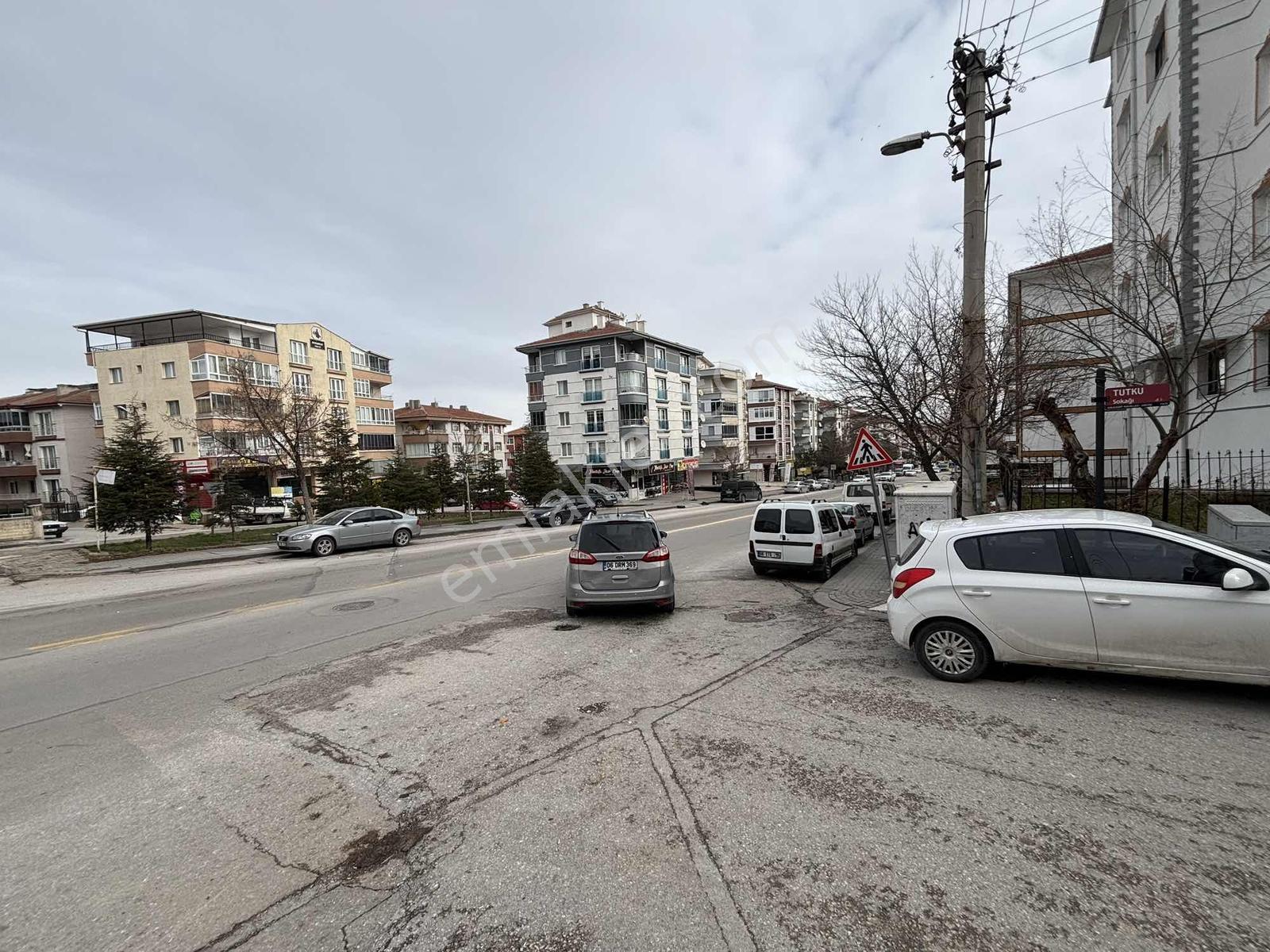 Buhara Caddesinde Satılık 35 M2 Kiracılı Fırsat Dükkan+depolu - Görsel 10
