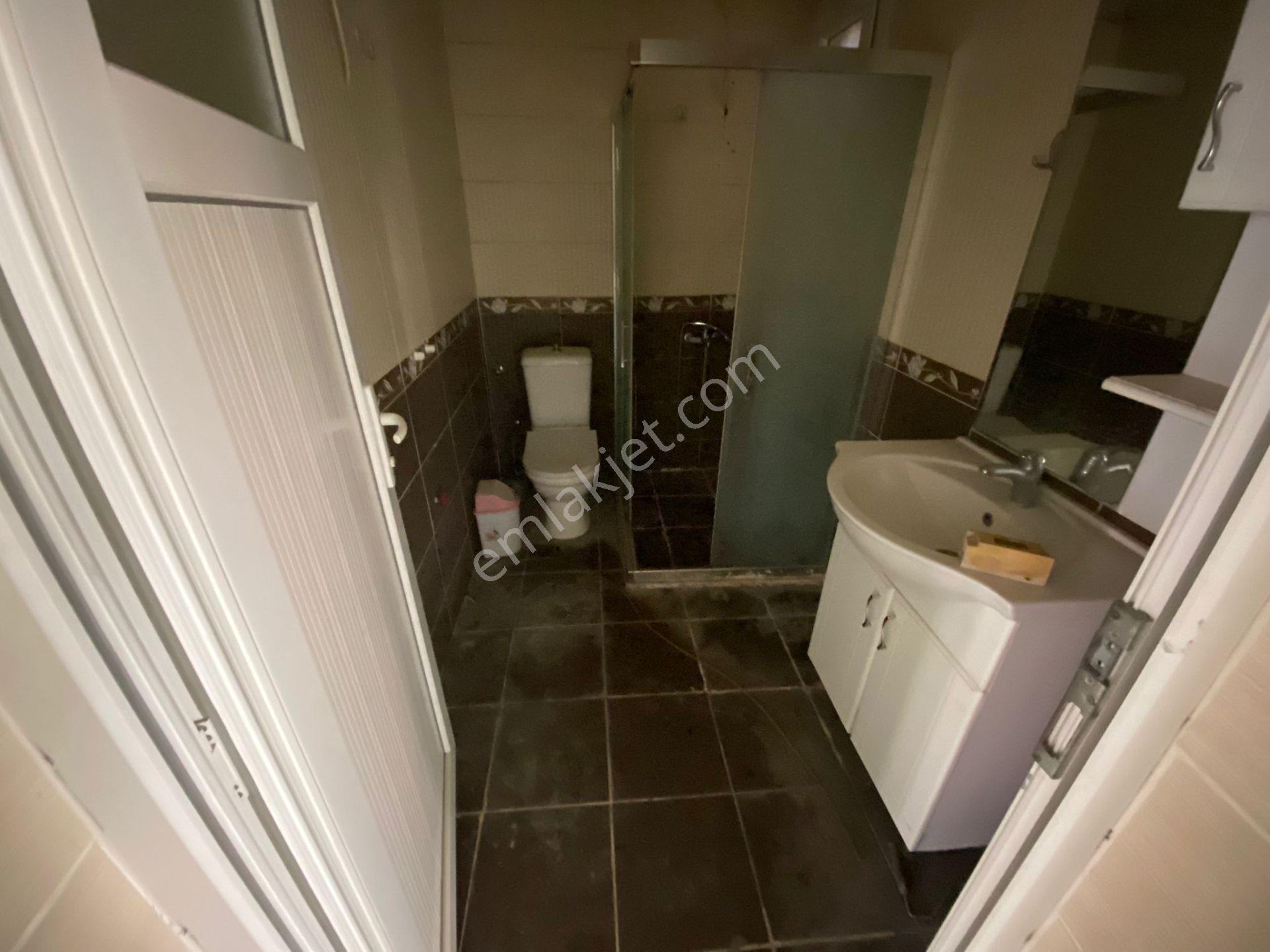Buca Ufuk Mah.de 2+1 90m2 Ayrı Mutfak Teraslı Ferah Kiralık Daire - Görsel 11