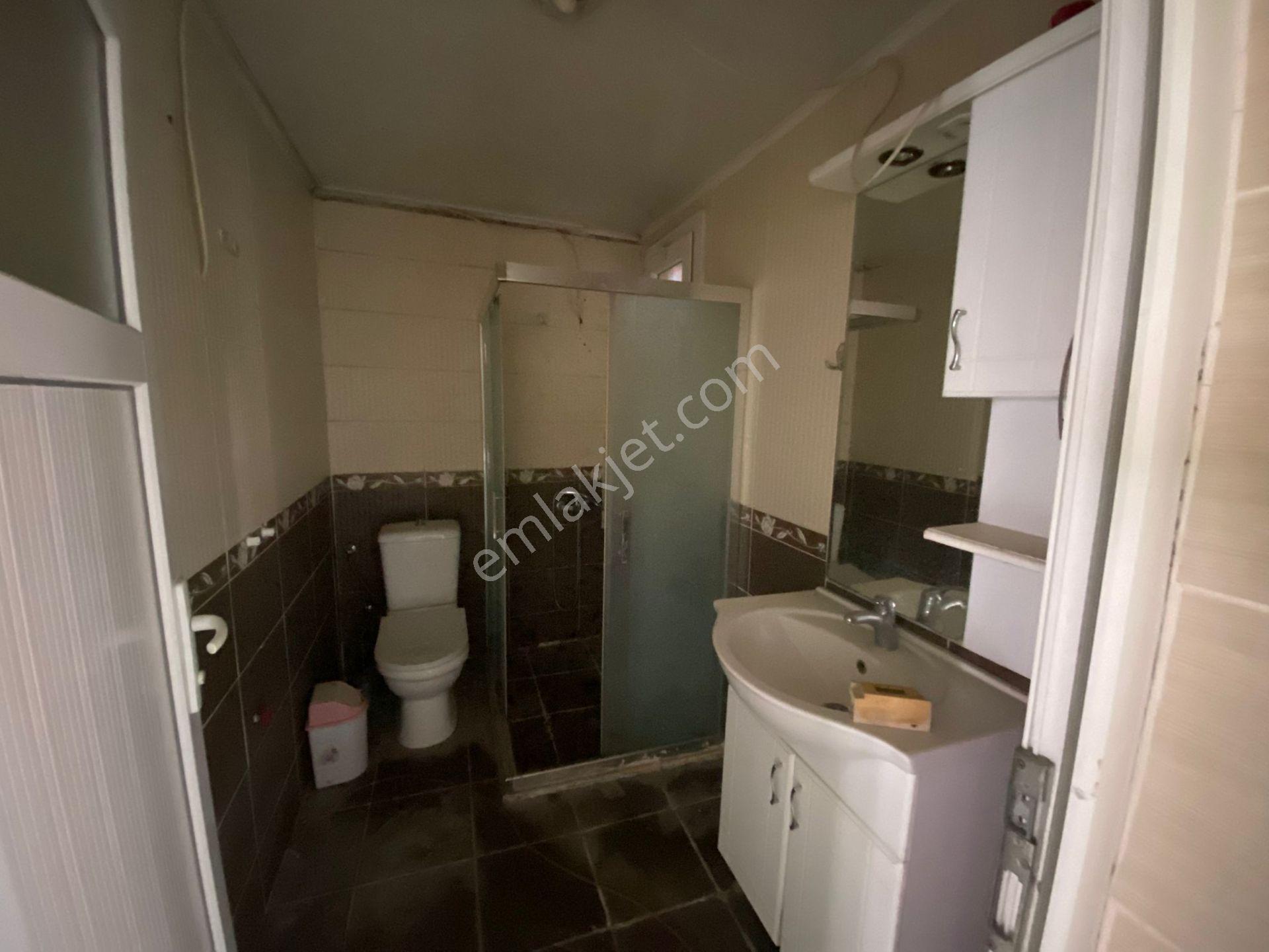 Buca Ufuk Mah.de 2+1 90m2 Ayrı Mutfak Teraslı Ferah Kiralık Daire - Görsel 12