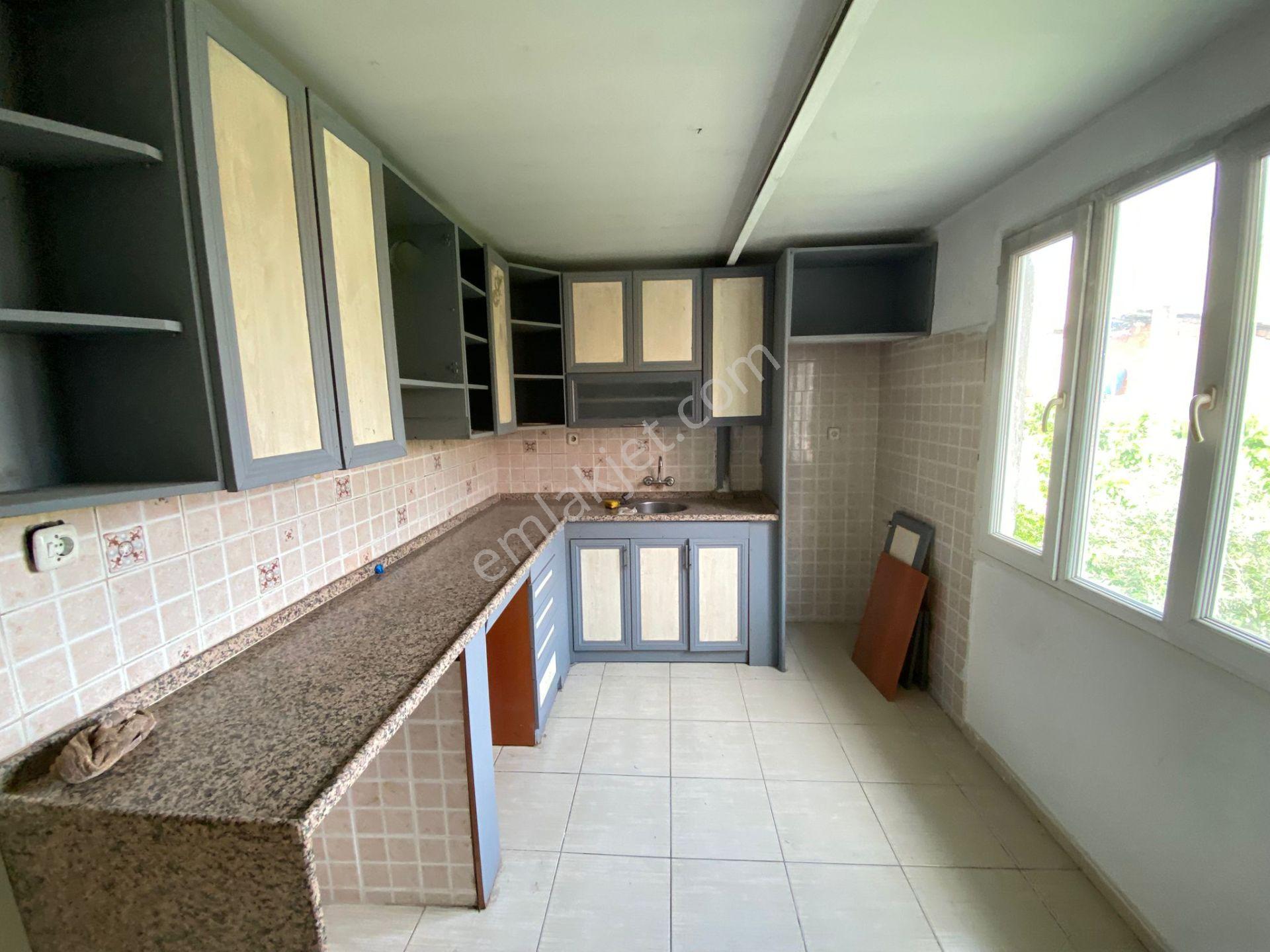 Buca Ufuk Mah.de 2+1 90m2 Ayrı Mutfak Teraslı Ferah Kiralık Daire - Görsel 10