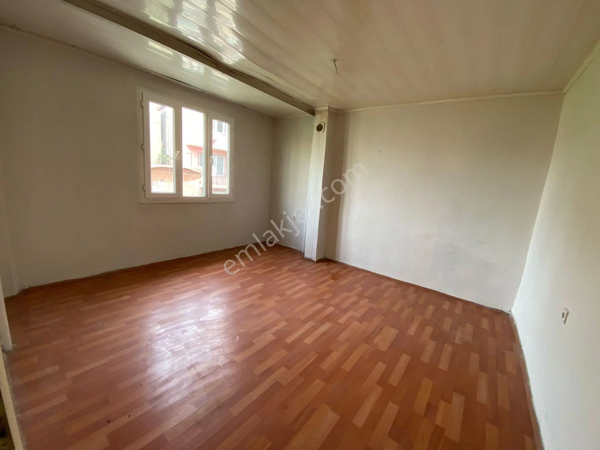 Buca Ufuk Mah.de 2+1 90m2 Ayrı Mutfak Teraslı Ferah Kiralık Daire - Görsel 3