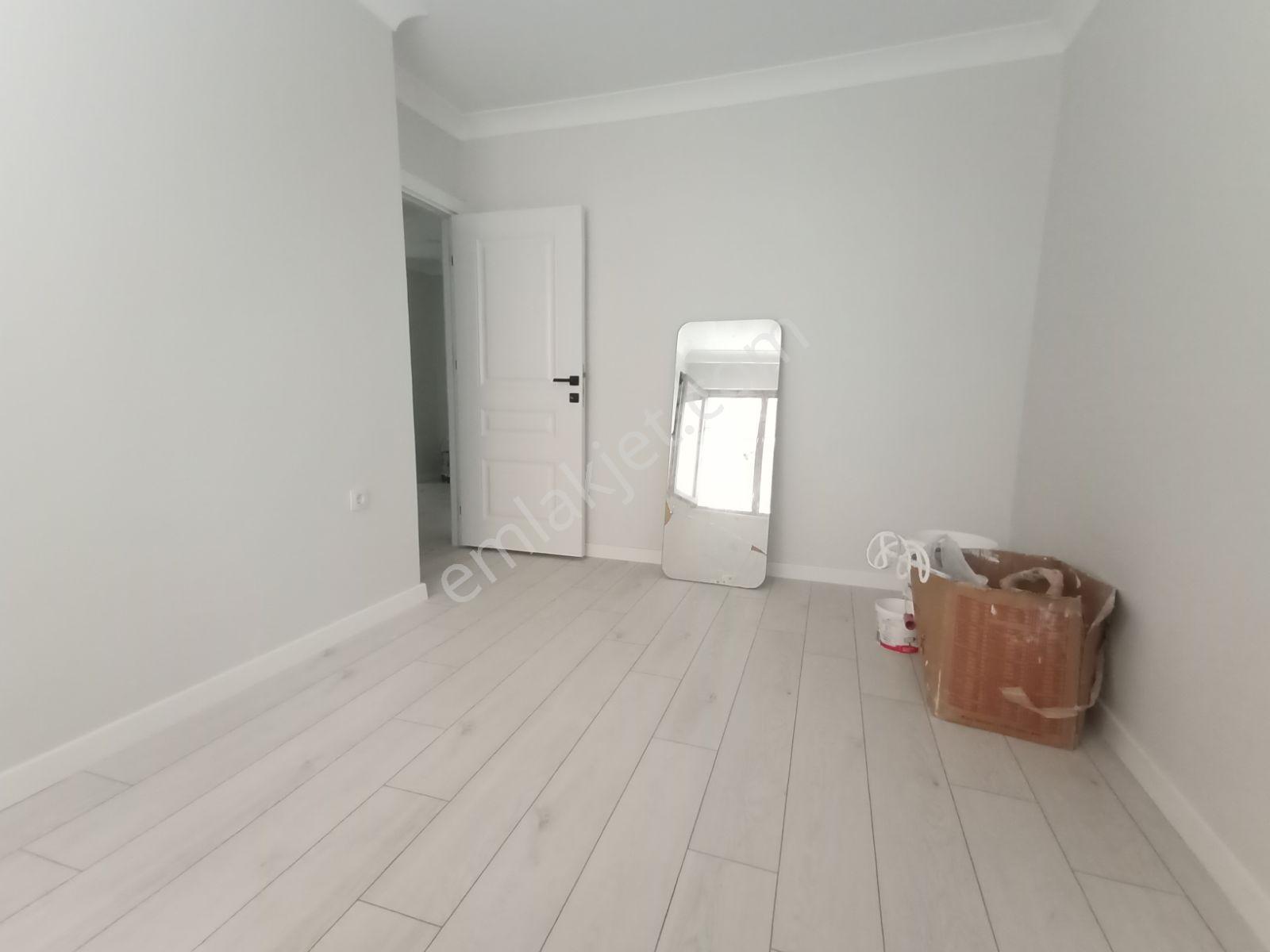 Abdurrahmangazi Mh De 2+1,80m2 ,ferah Daire - Görsel 23
