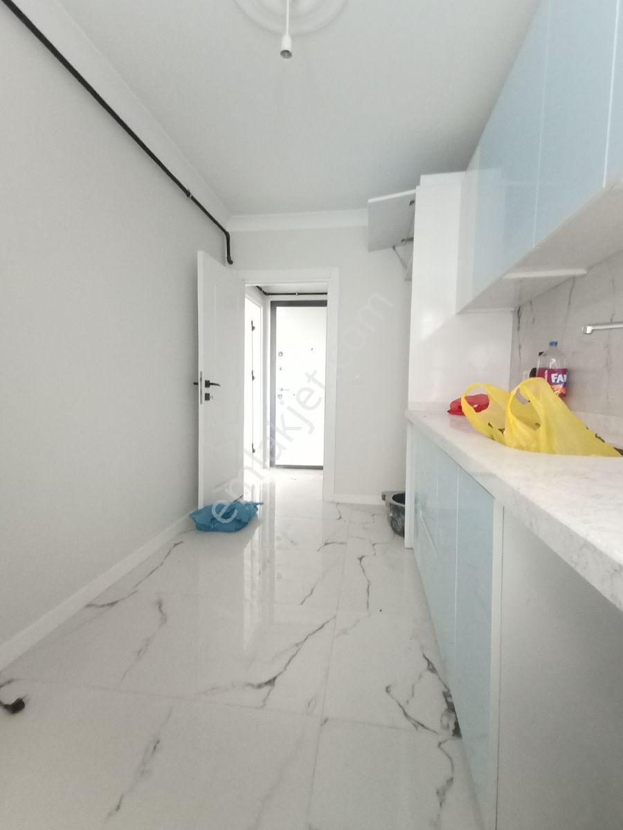 Abdurrahmangazi Mh De 2+1,80m2 ,ferah Daire - Görsel 11
