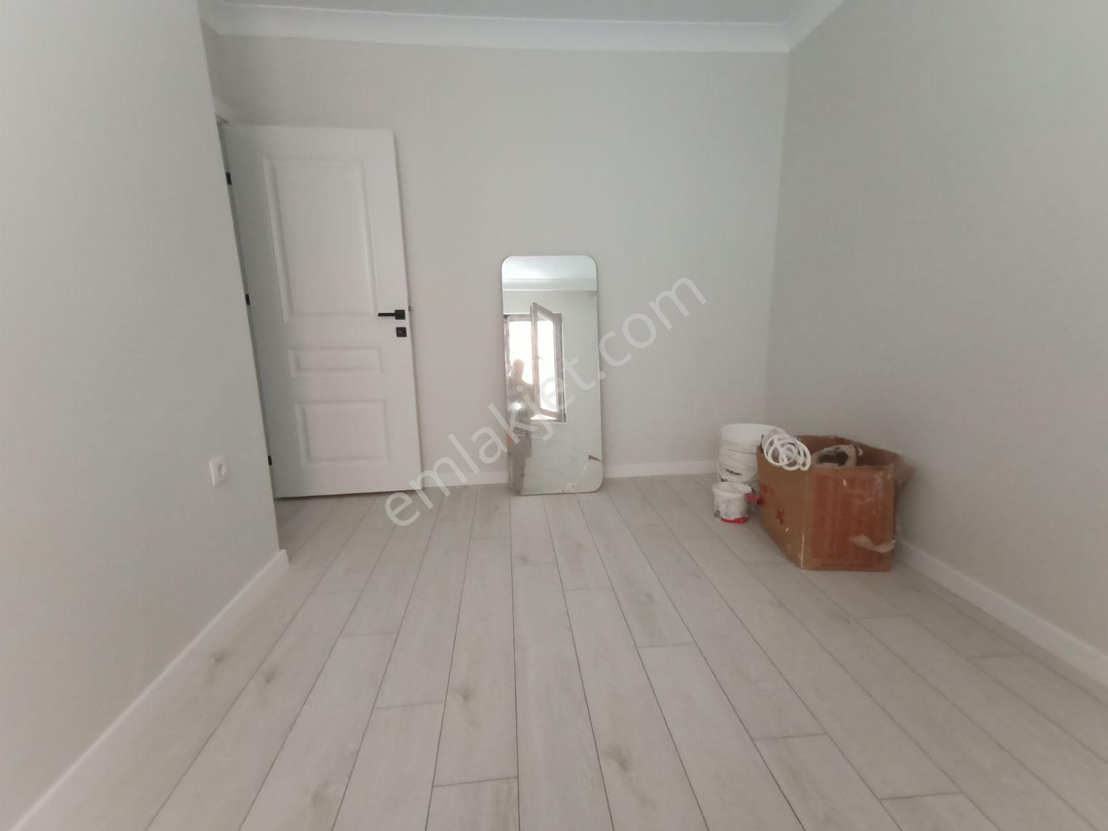 Abdurrahmangazi Mh De 2+1,80m2 ,ferah Daire - Görsel 9