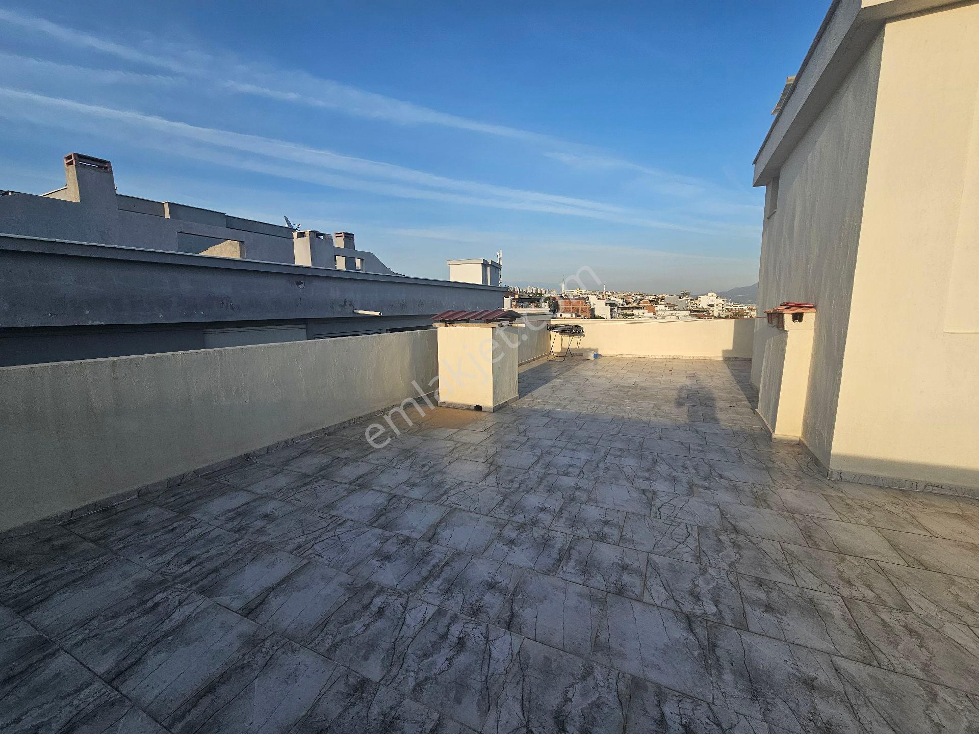 İmbatlı’da Satılık Deniz Manzaralı 2+1 90 M² Net Daire - Görsel 20