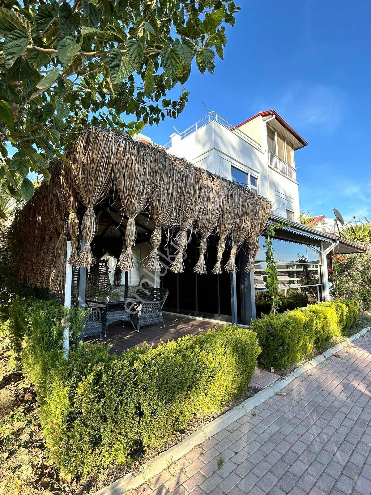 Manavgat'ta Denize Yürüme Mesafesinde 4+1 Havuzlu Site İçi Villa - Görsel 18
