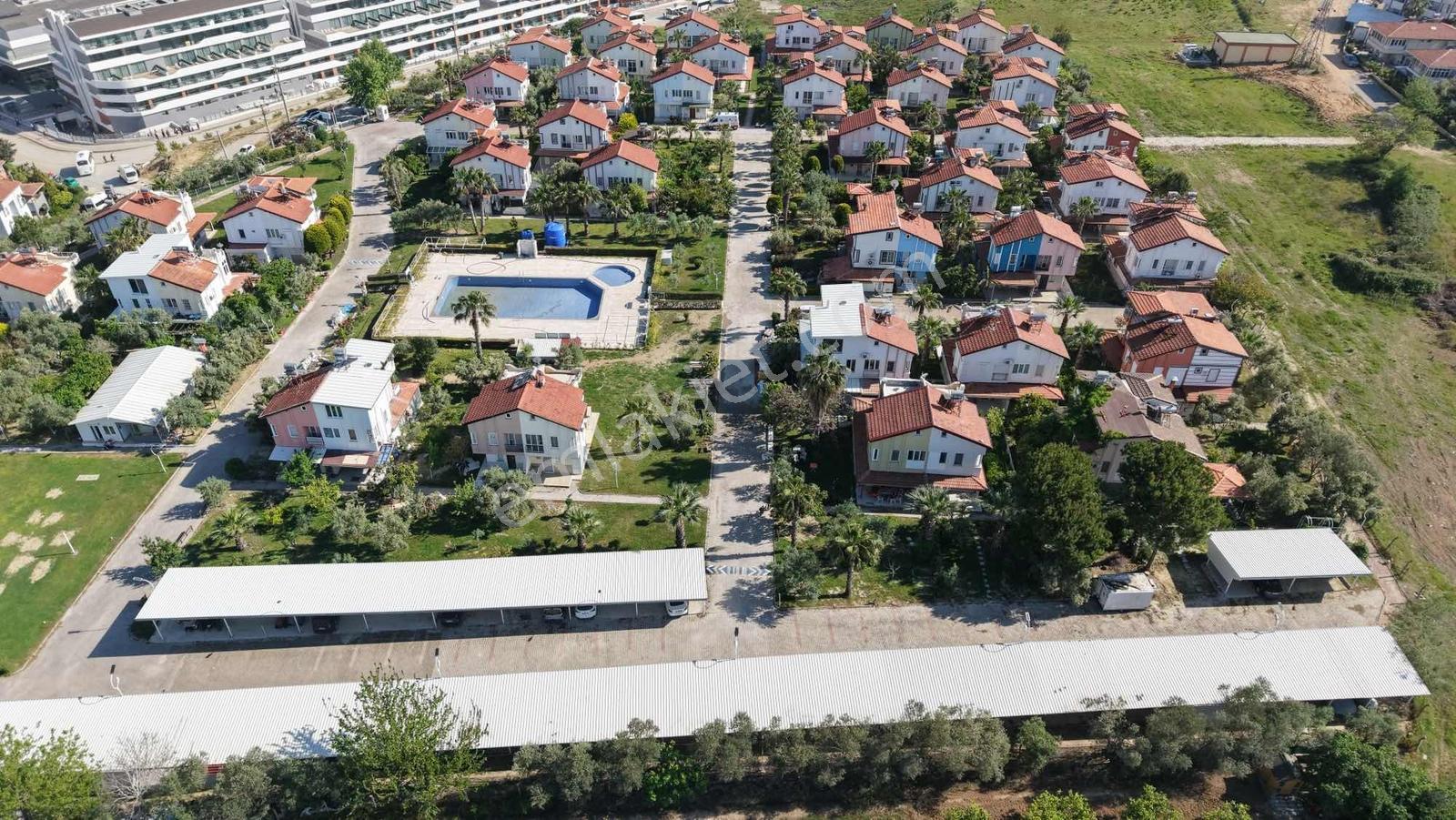 Manavgat'ta Denize Yürüme Mesafesinde 4+1 Havuzlu Site İçi Villa - Görsel 27