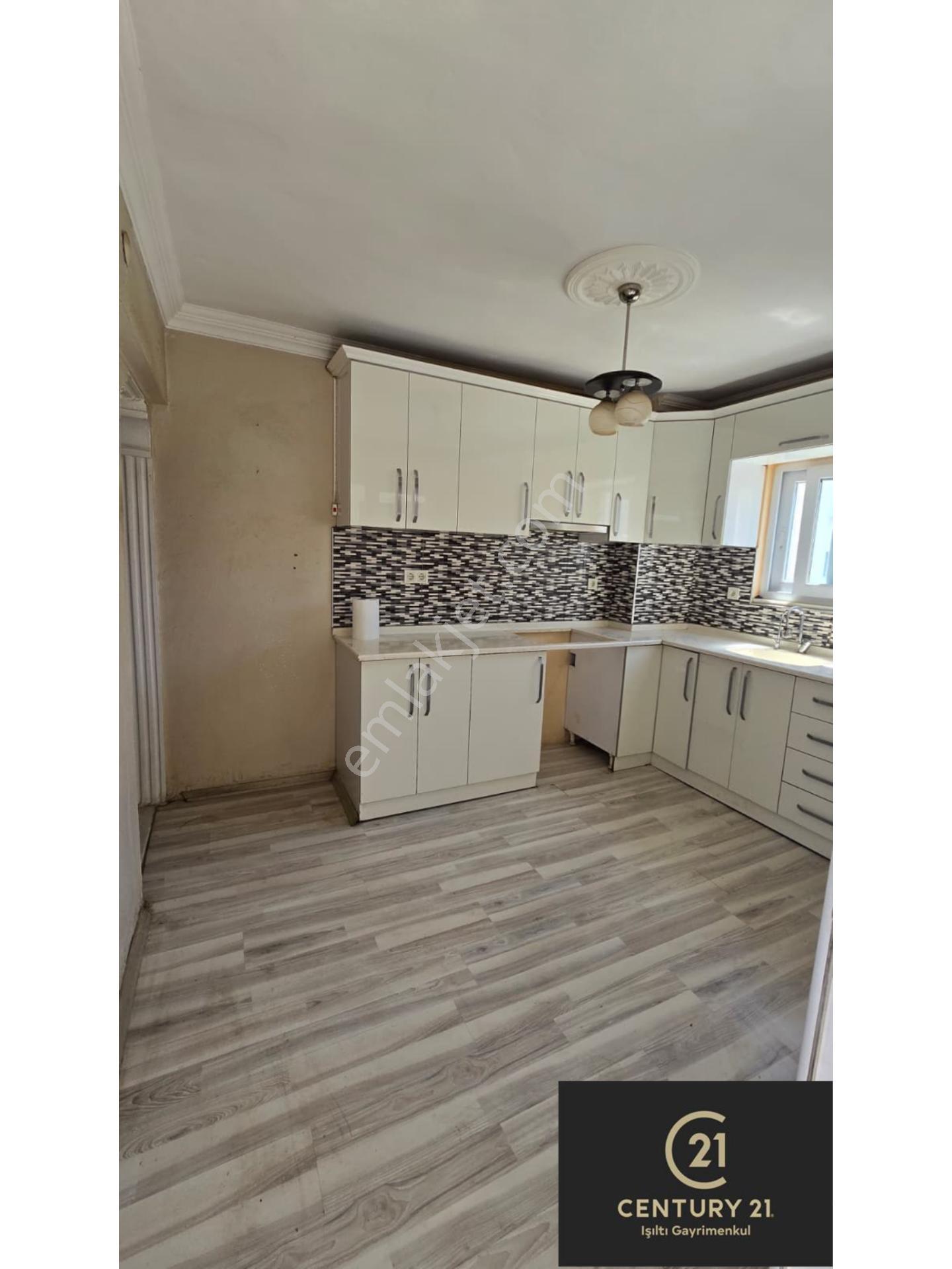 Century21 Işıltı'dan Kurtuluşta Kiralık Uygun Fiyatlı 2+1 - Görsel 4