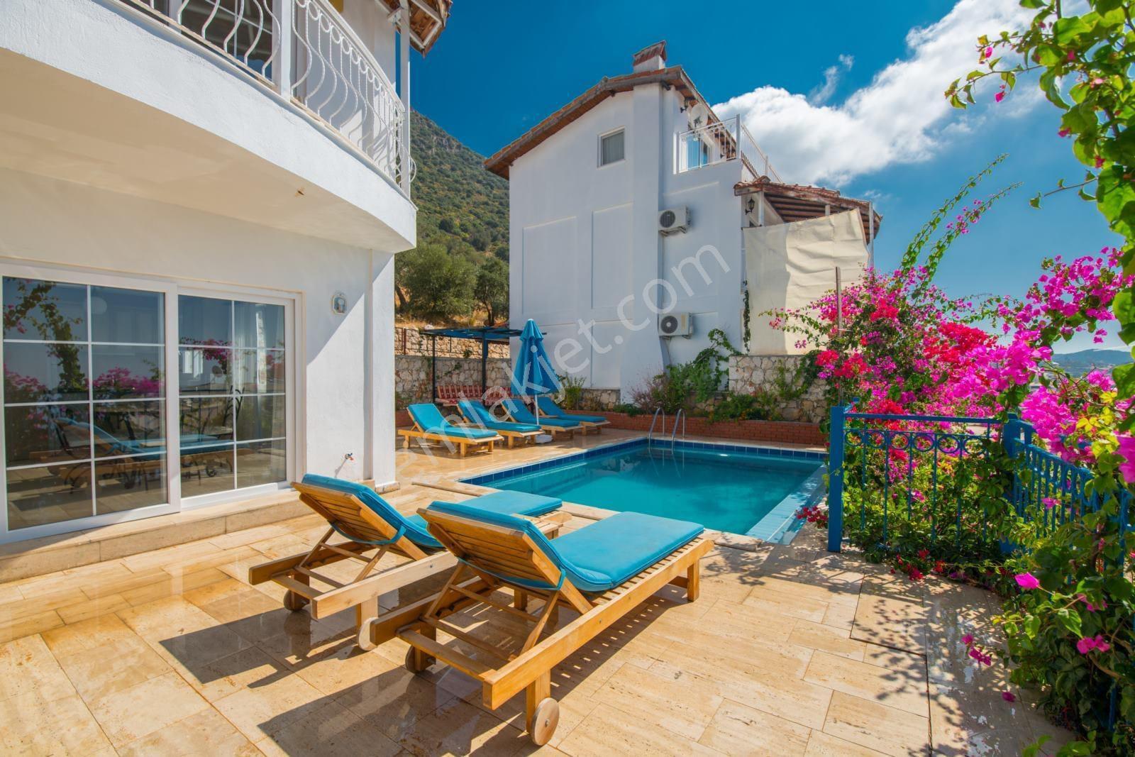 Kaş-kalkan-kördere'de Acil Satılık Villa... - Görsel 2
