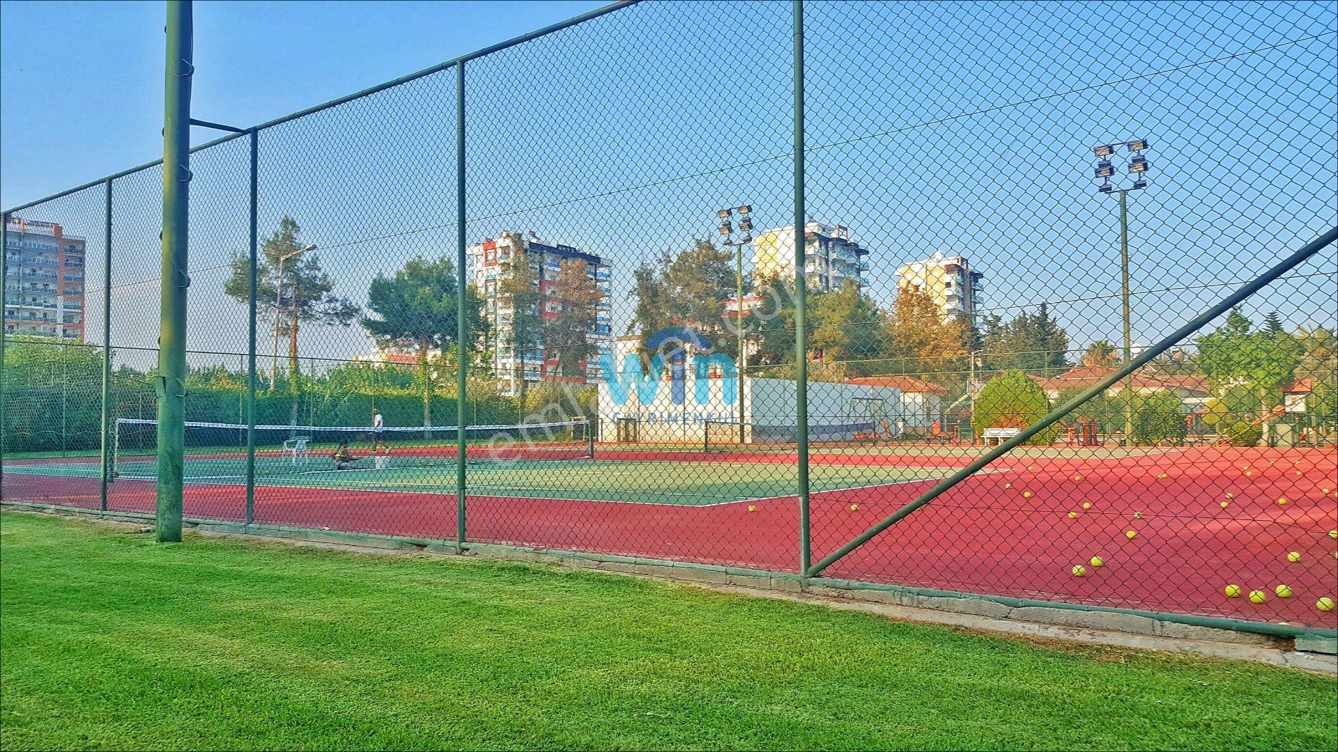 Win'den Gama'da Eşi Benzeri Olmayan Tadilatlı Satılık Tripleks - Görsel 33
