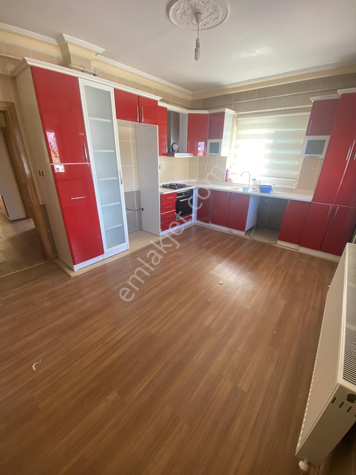 Kiralık Daire İmamı Azam Camii Karşısı - Görsel 4